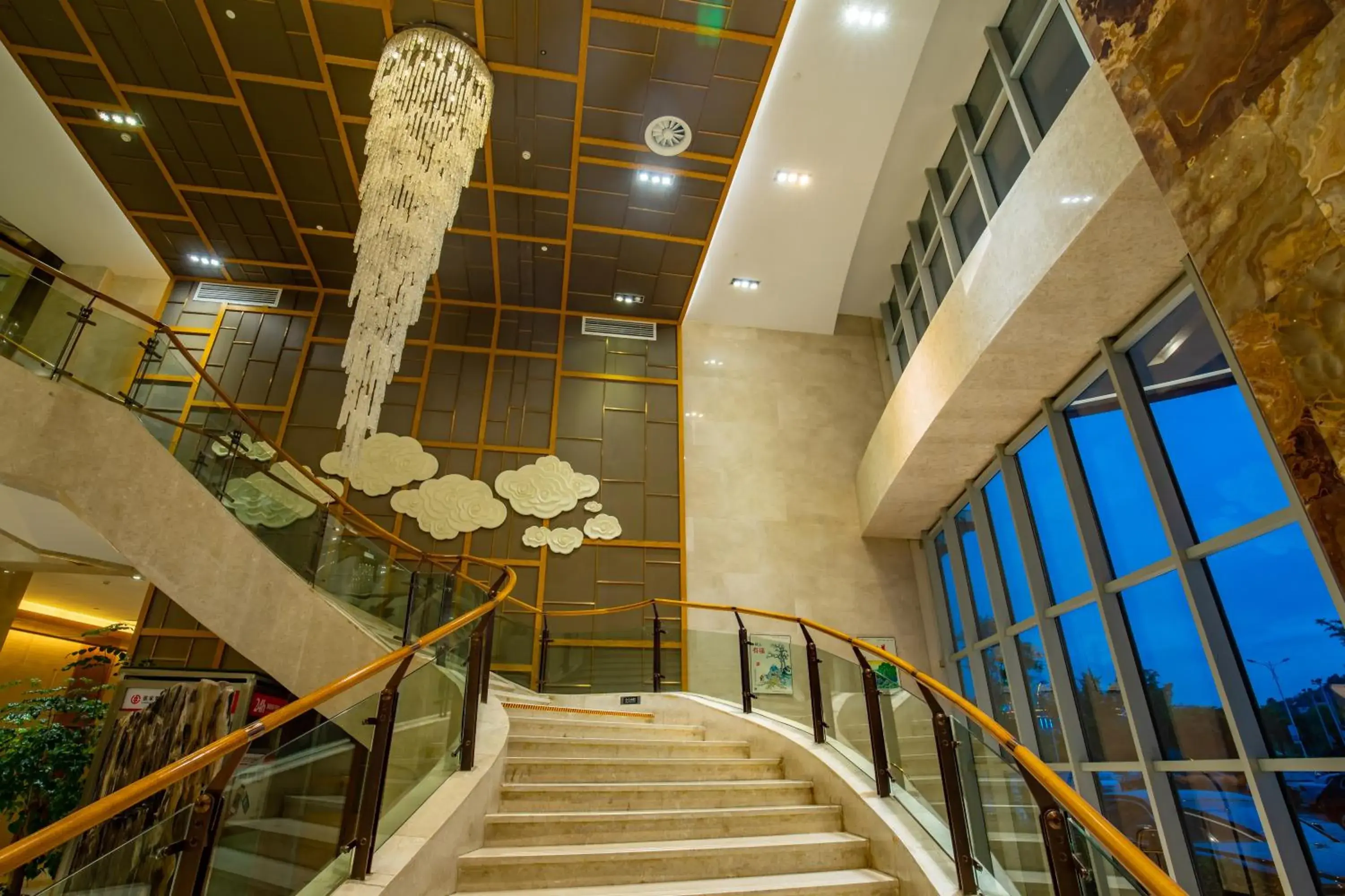 Lobby or reception in Zhangjiajie Huatian Hotel Lobby or reception in Zhangjiajie Huatian Hotel