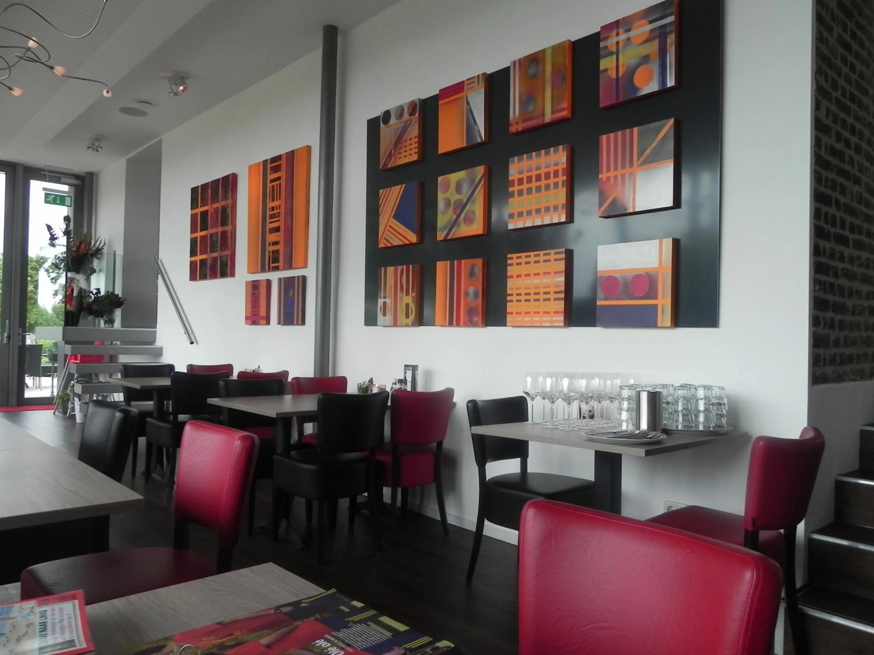 Restaurant/places to eat in Hotel - Restaurant Uit De Kunst