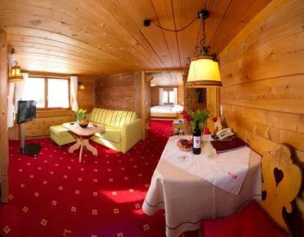 Seating area in Hotel Leitner