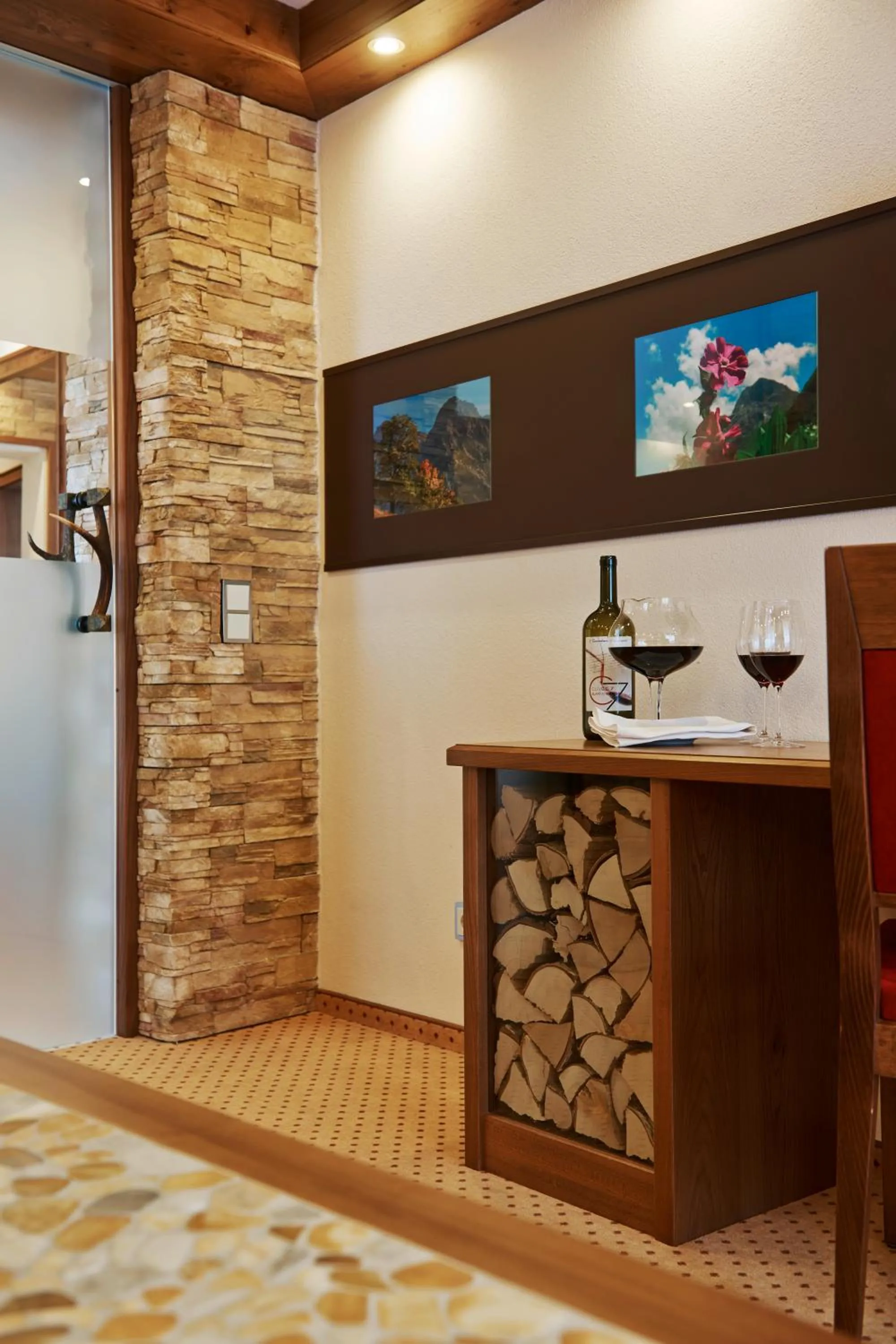 Shower in Hotel Leitner