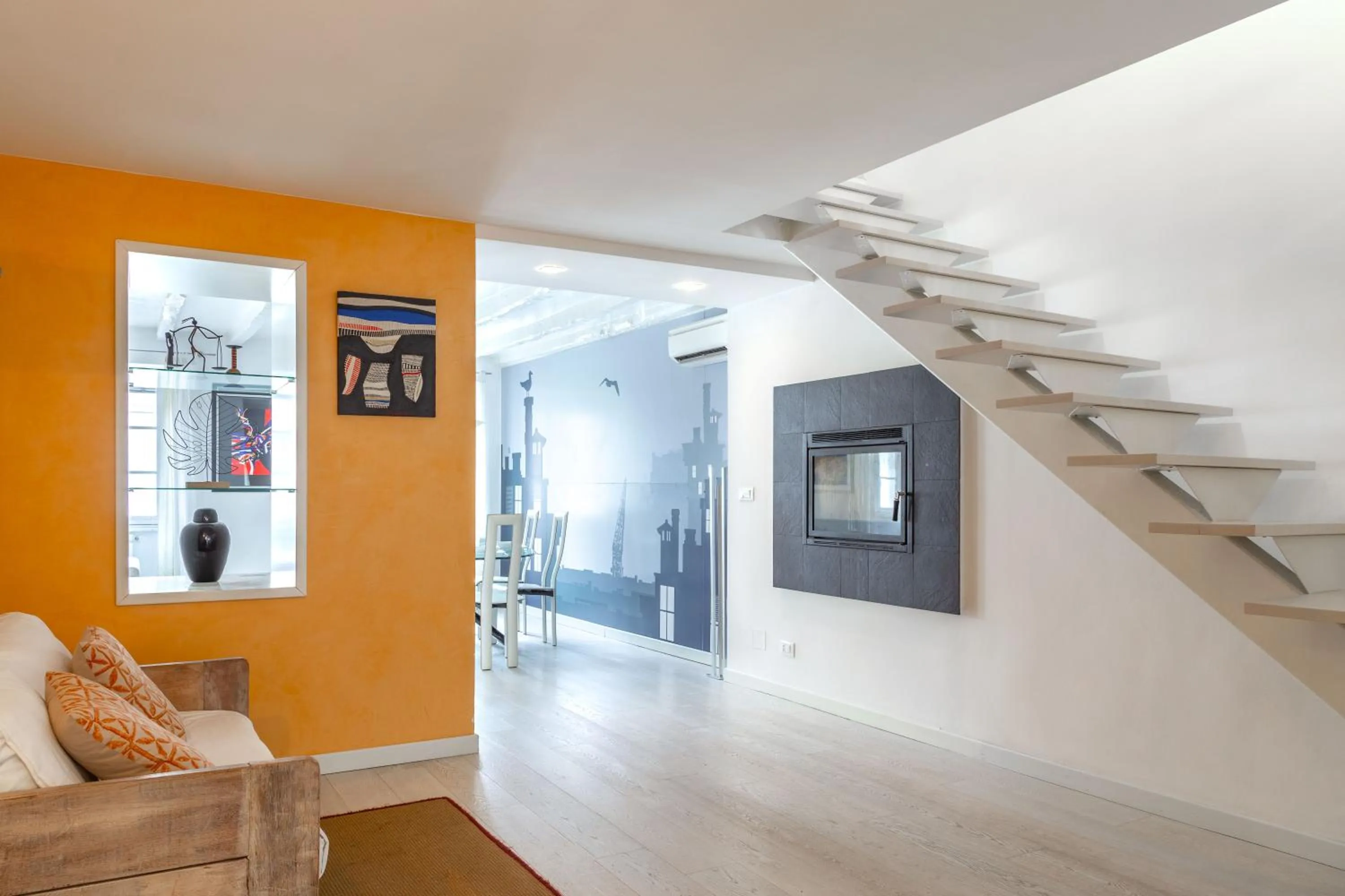 Luxury 350 Sq Mt flat with Terrace central Trieste