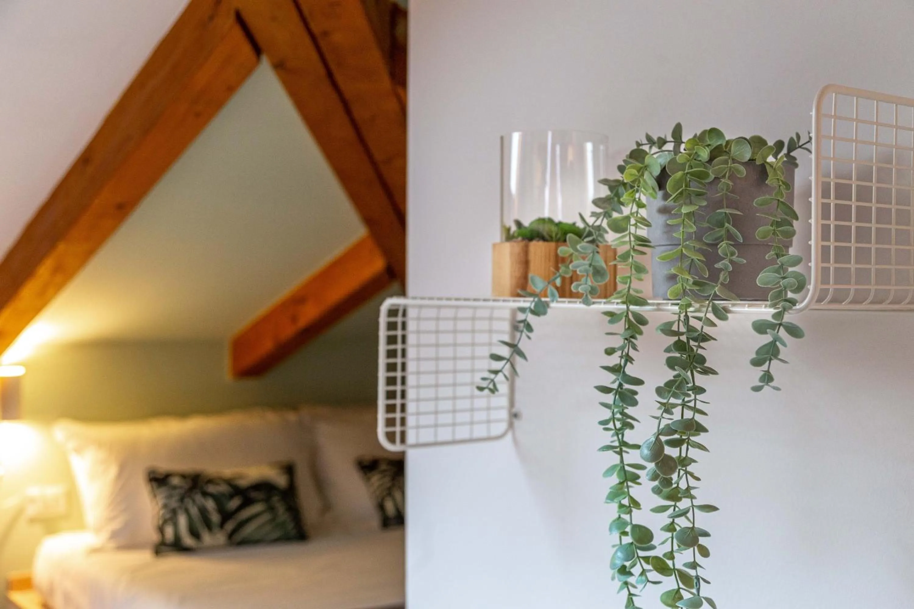 Bed in Luxury 350 Sq Mt flat with Terrace central Trieste