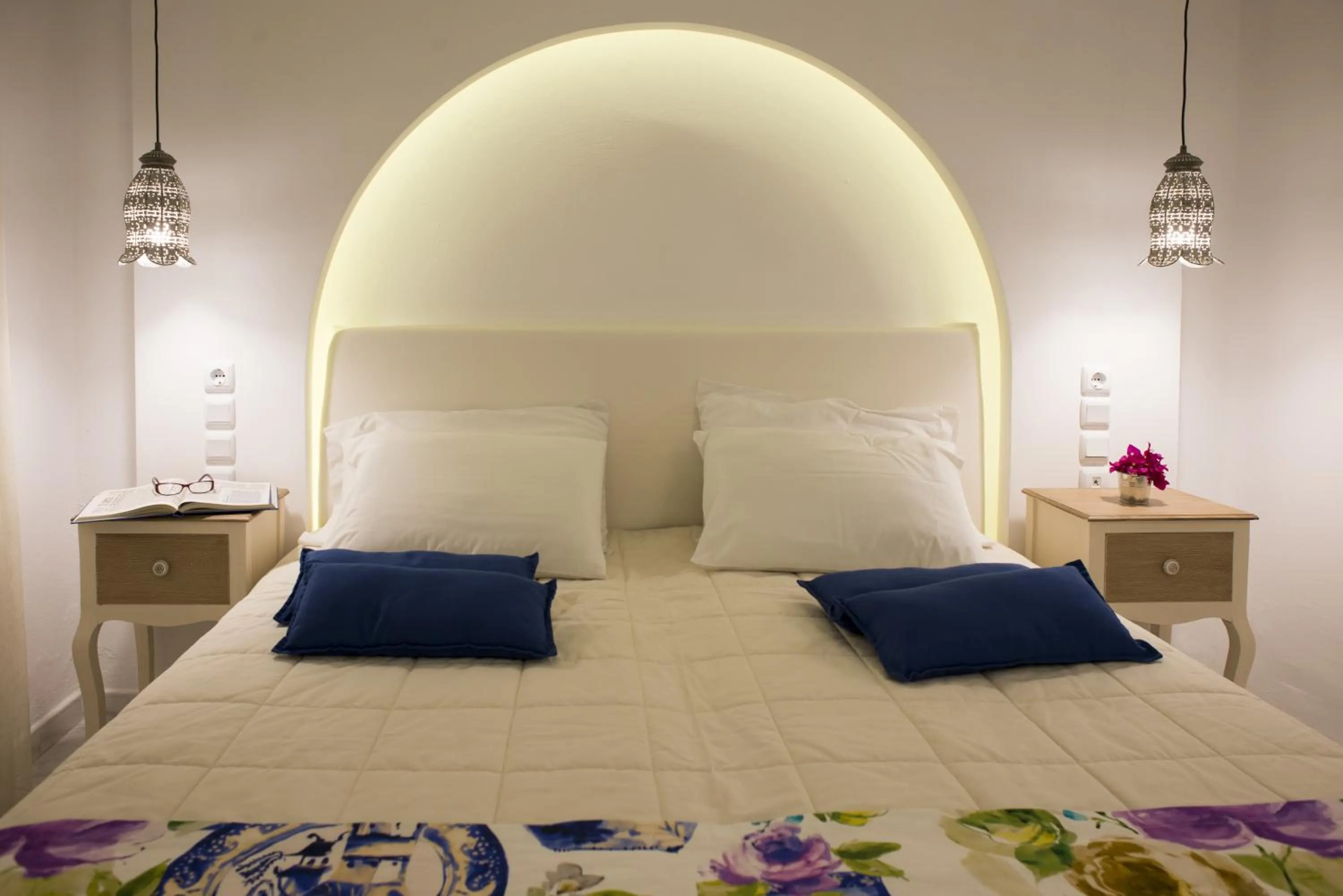 Decorative detail in Kordistos Hotel