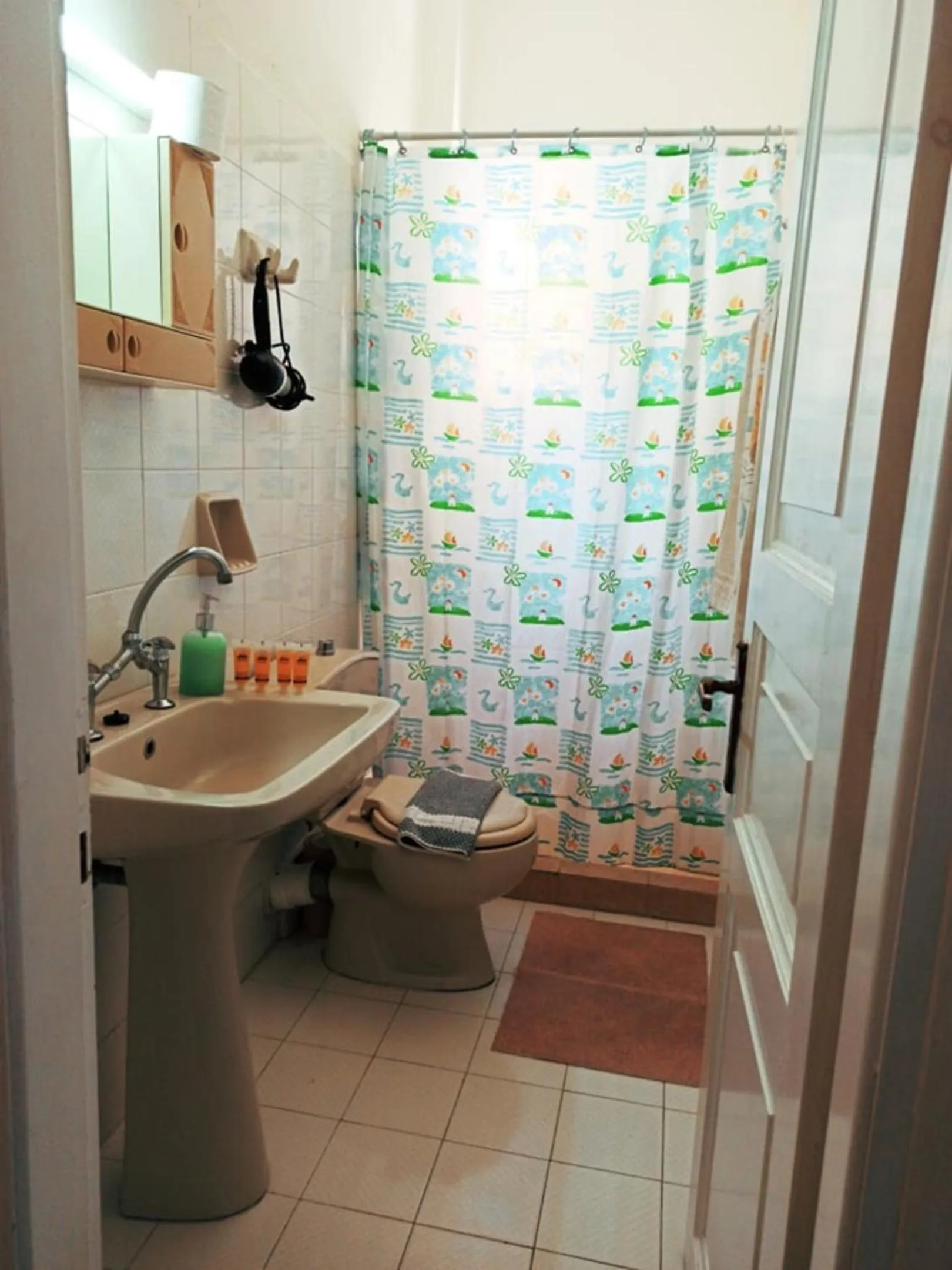 Bathroom in Corfu Sunflower Apartments