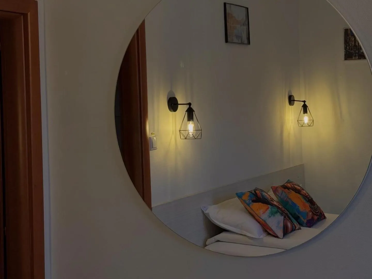 Bed in Pension Recidency