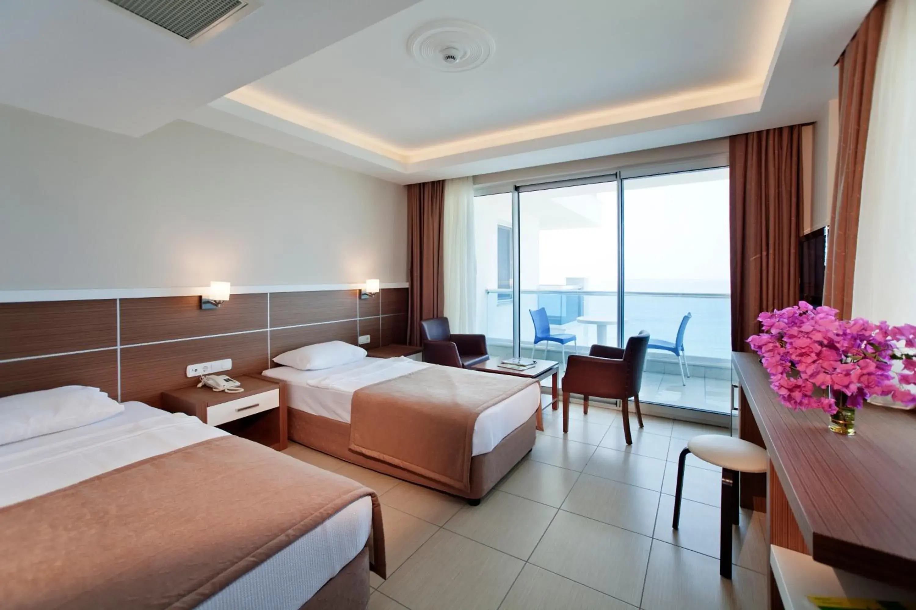 Standard Double Room in Venessa Beach Hotel Standard Double Room in Venessa Beach Hotel