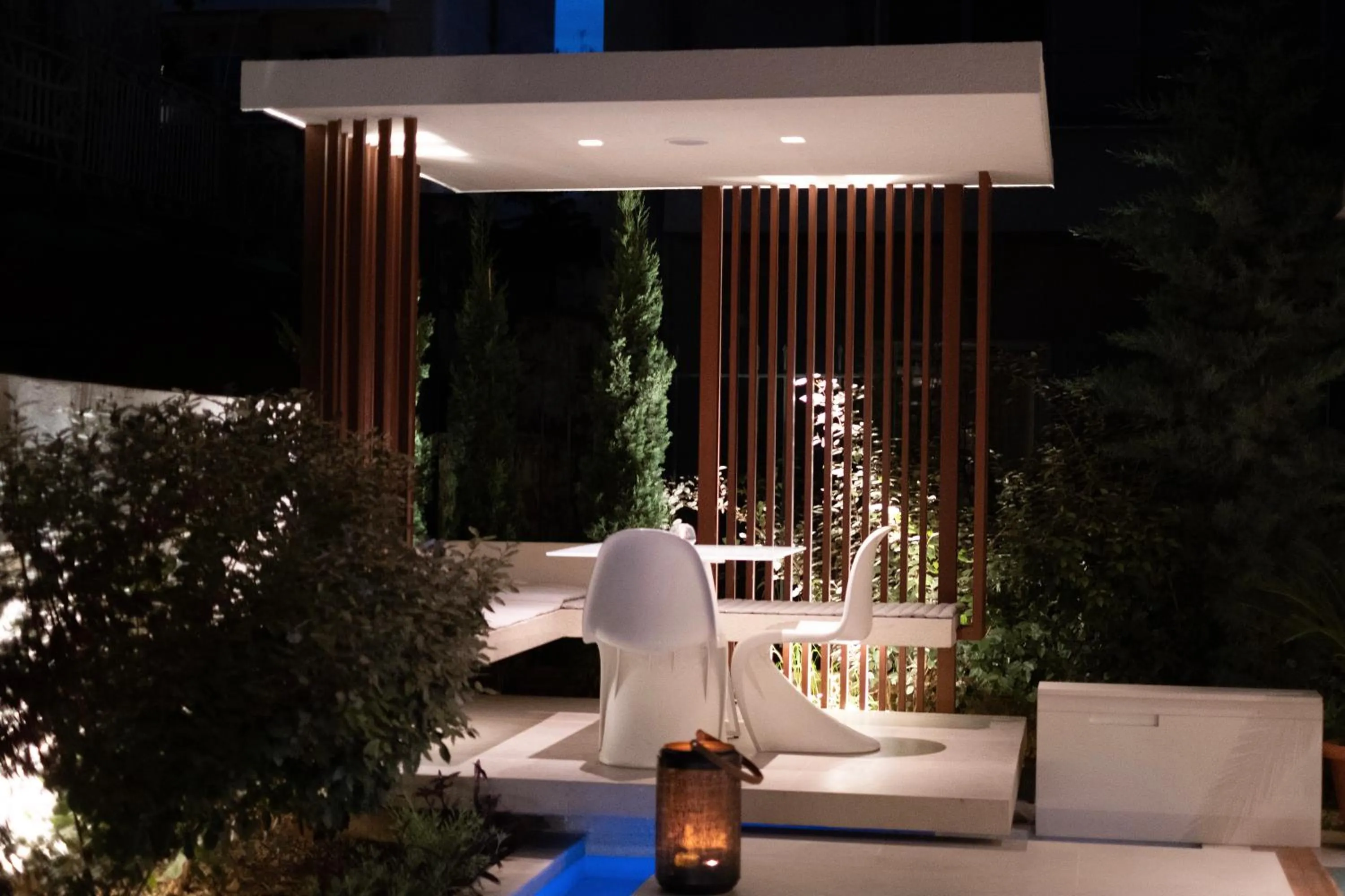 Garden in City Loft Hotel