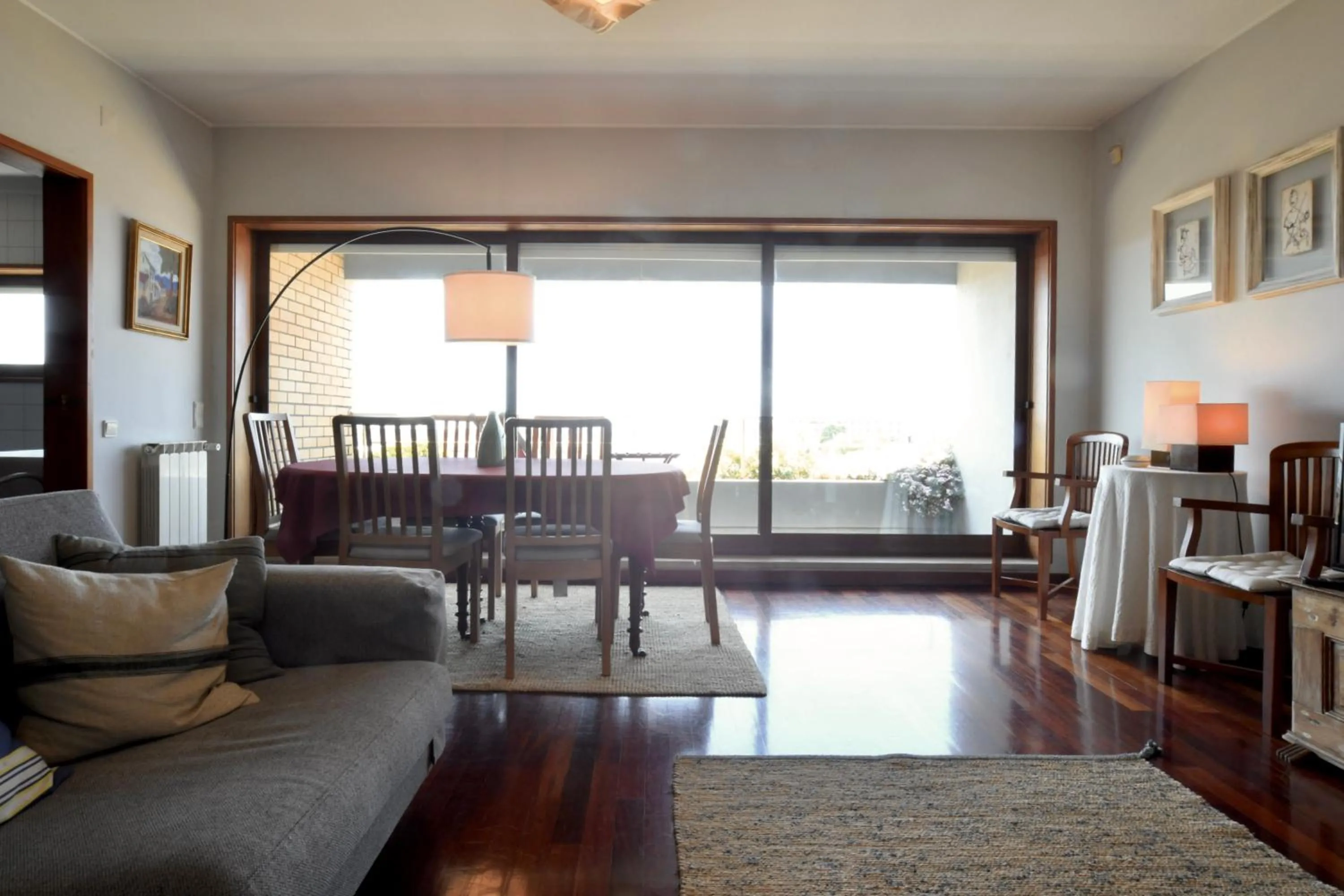 Living room in sunset@leçadapalmeira
