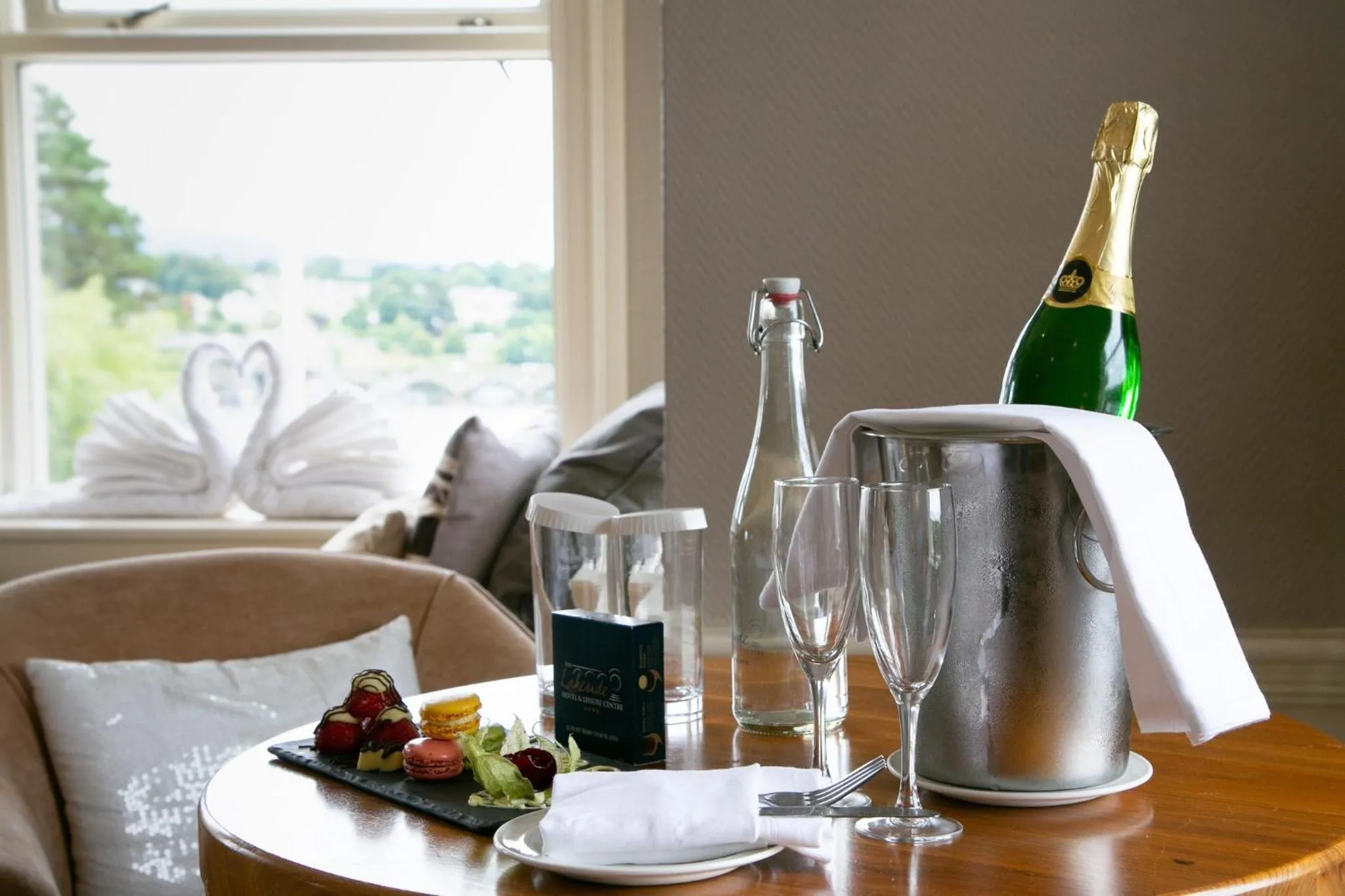 Food and drinks in The Lakeside Hotel & Leisure Centre