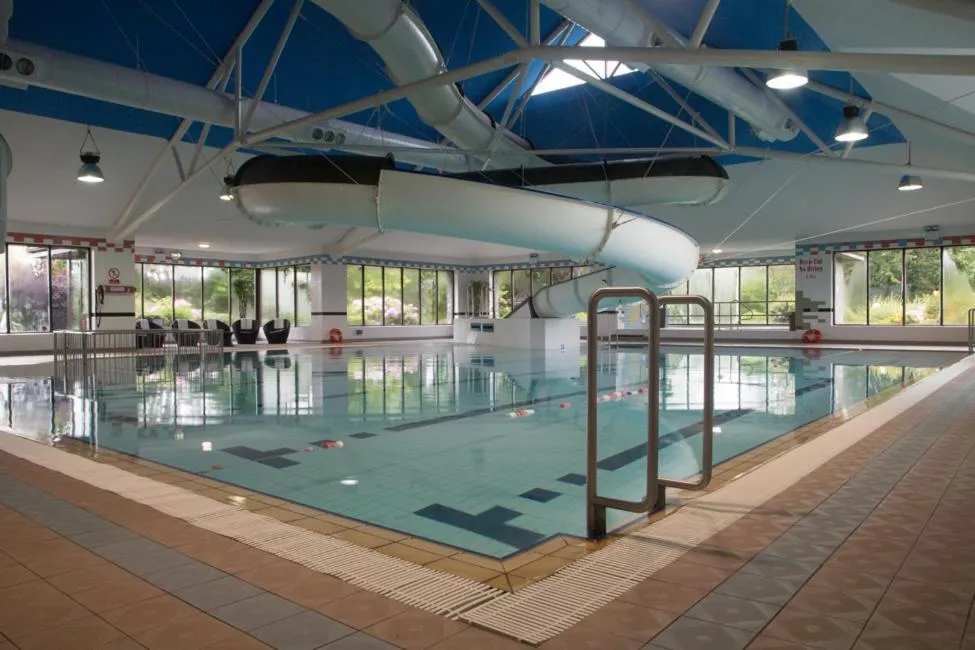 Swimming pool in The Lakeside Hotel & Leisure Centre