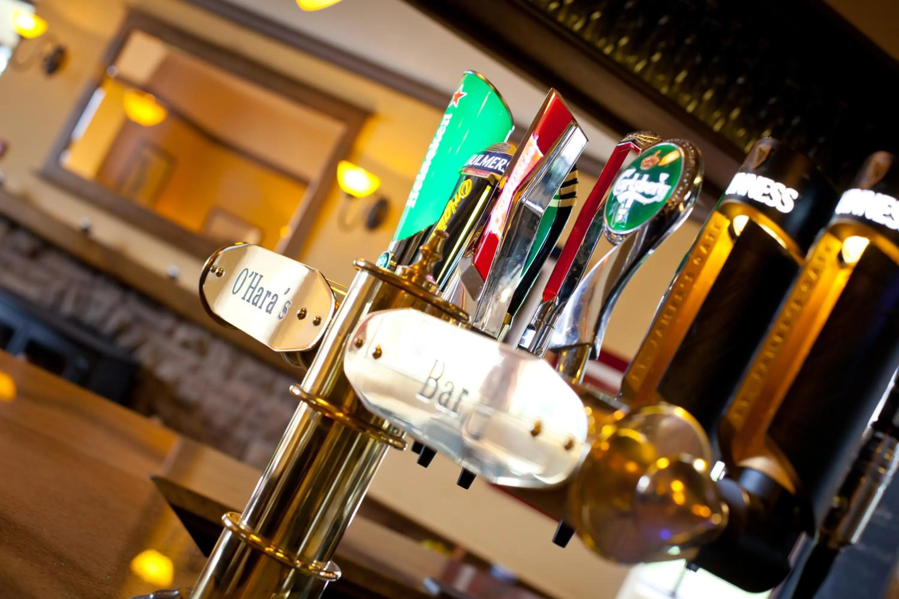 Lounge or bar in The Lakeside Hotel & Leisure Centre