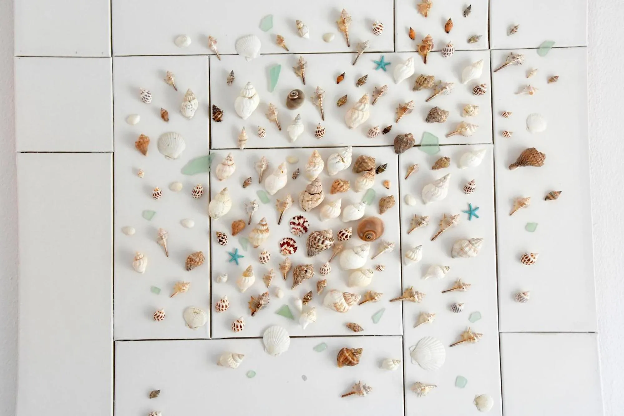 Decorative detail in Blue Dolphin Studios and Apartment