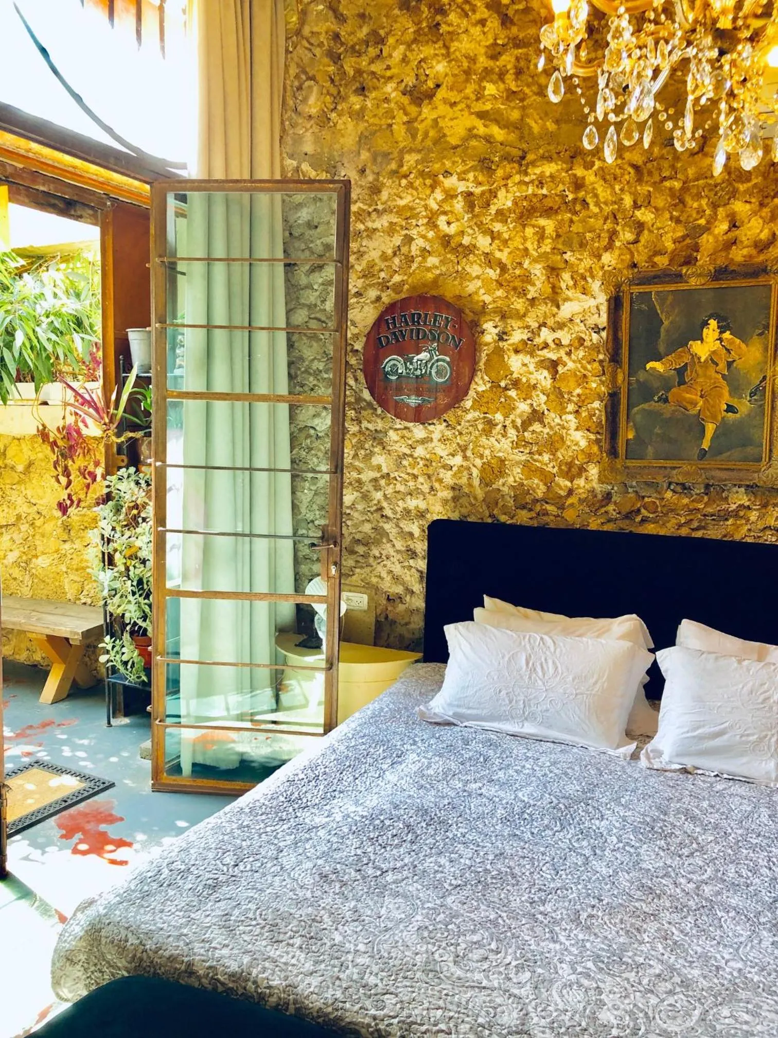 Bed in Trieste Neve Tzedek Boutique Suites Tel Aviv