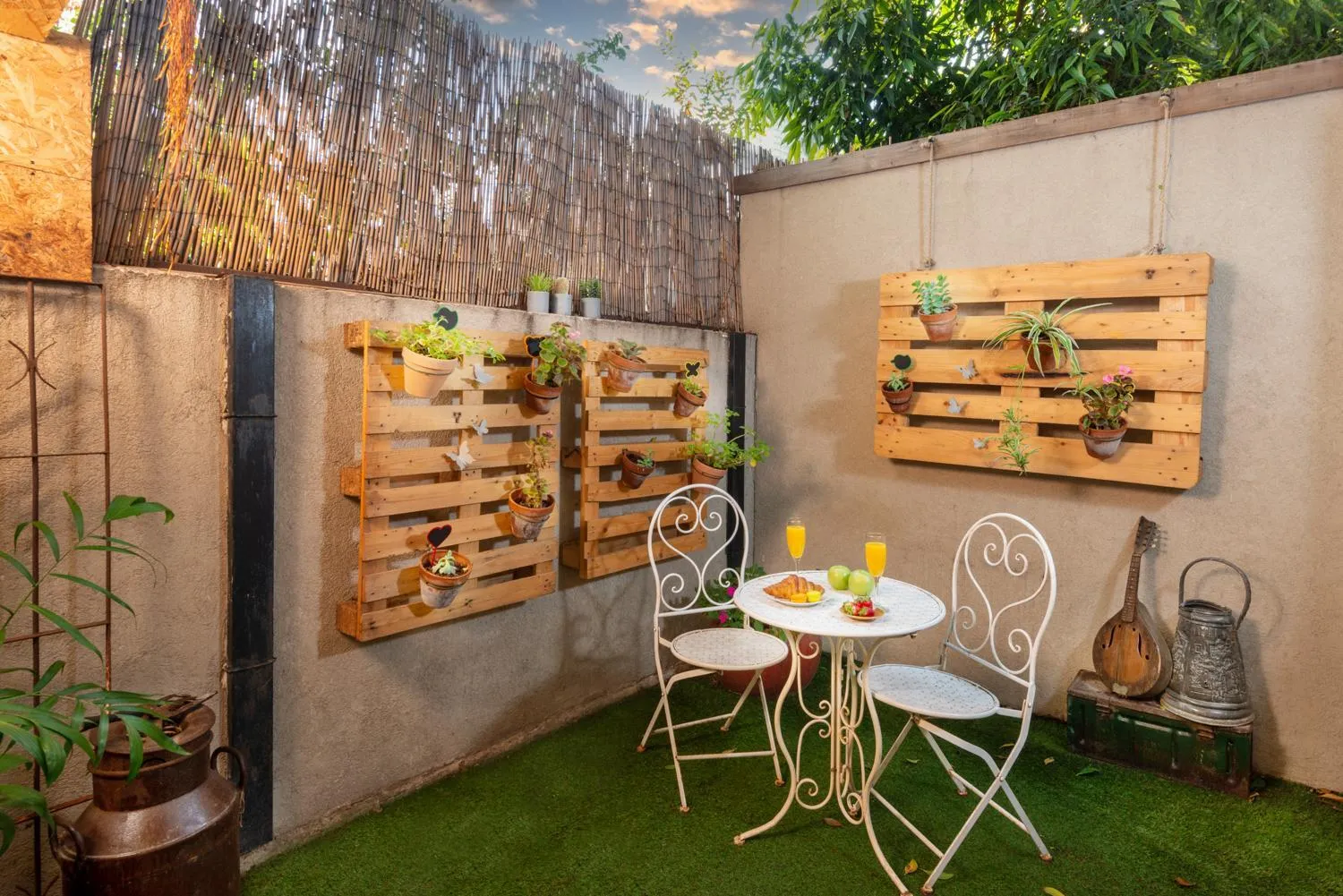 Patio in Trieste Neve Tzedek Boutique Suites Tel Aviv