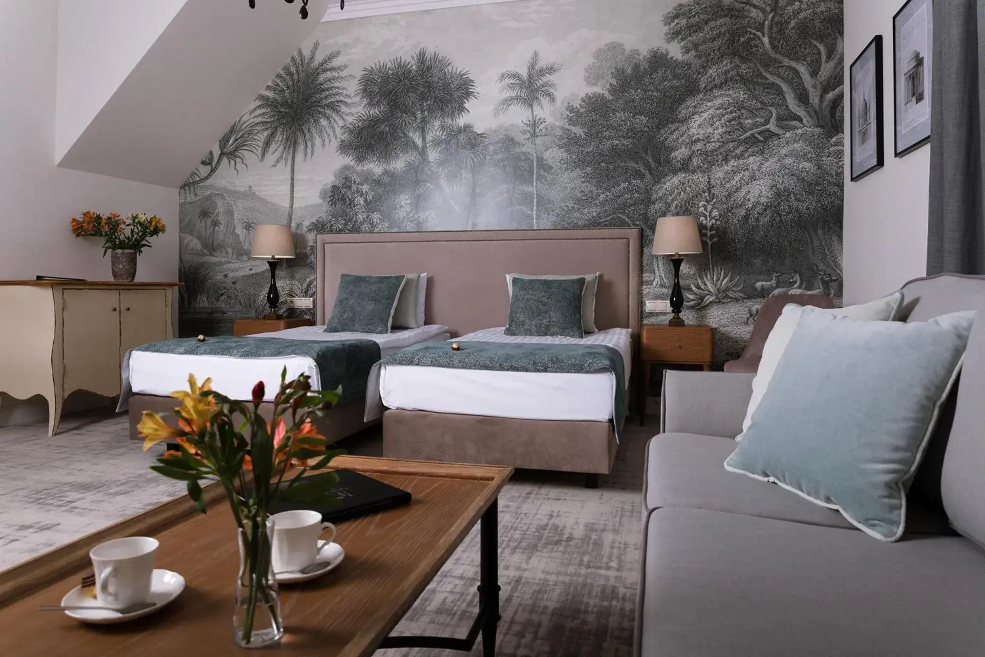 Superior Double or Twin Room in Pałac Mojęcice Superior Double or Twin Room in Pałac Mojęcice