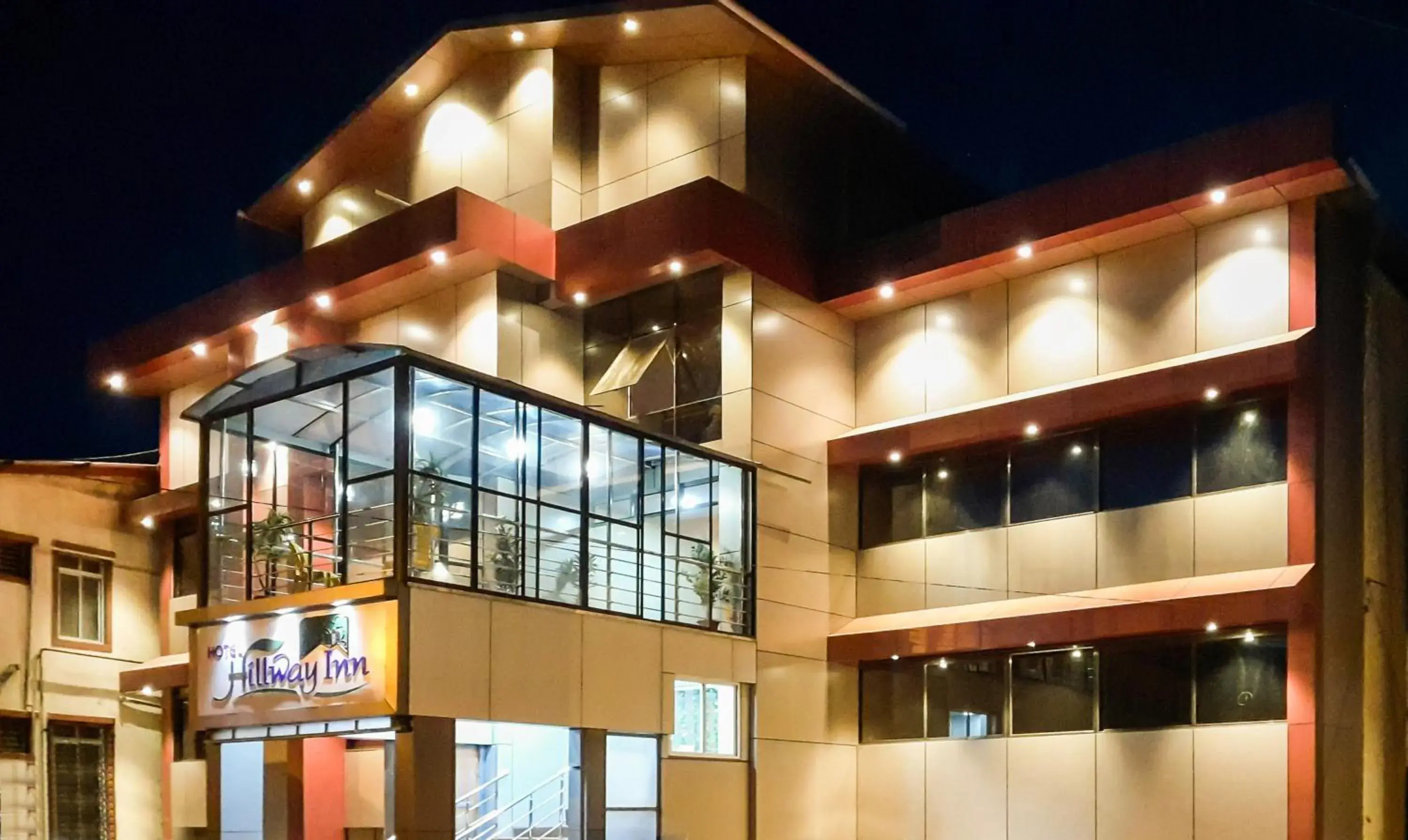 Property building in Treebo Hillway Inn Main Market Property building in Treebo Hillway Inn Main Market