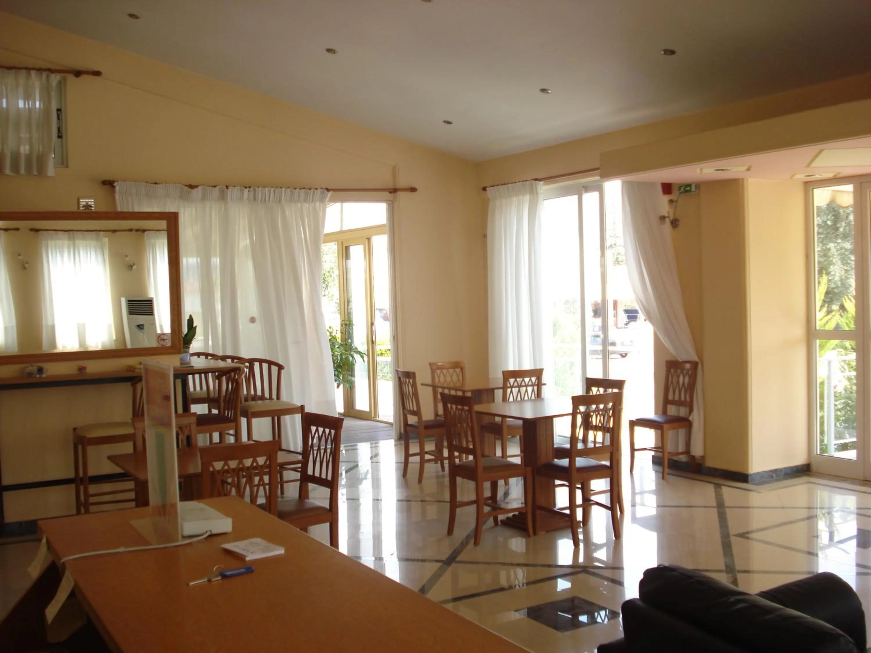 Lounge or bar in Cybele Guest Accommodation
