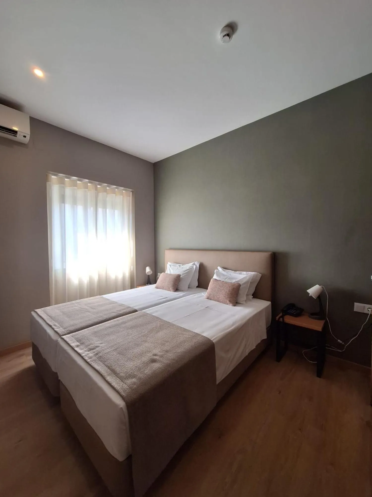 Bed in Hotel Alicante Lisboa