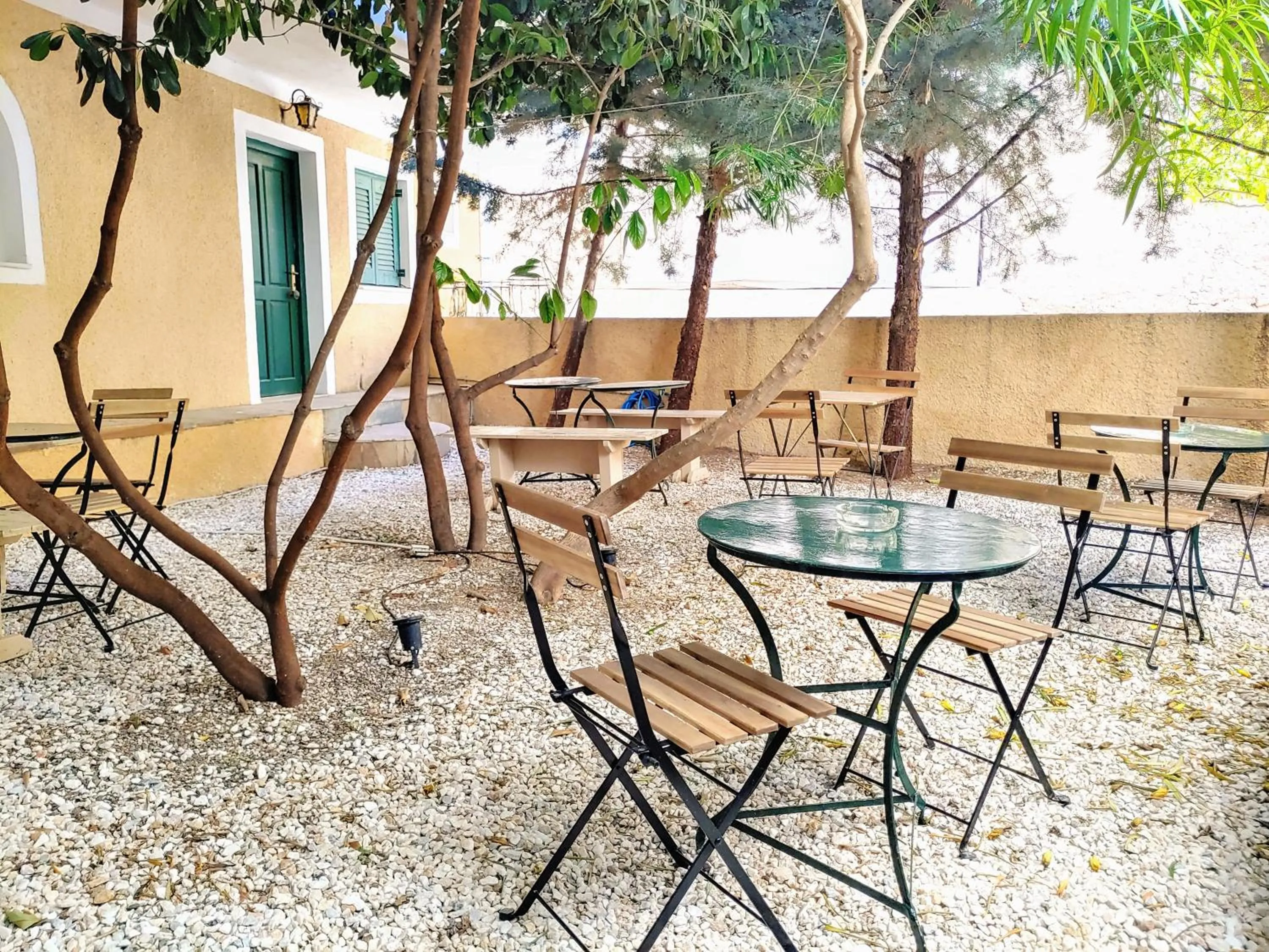Patio in Hotel Aegina