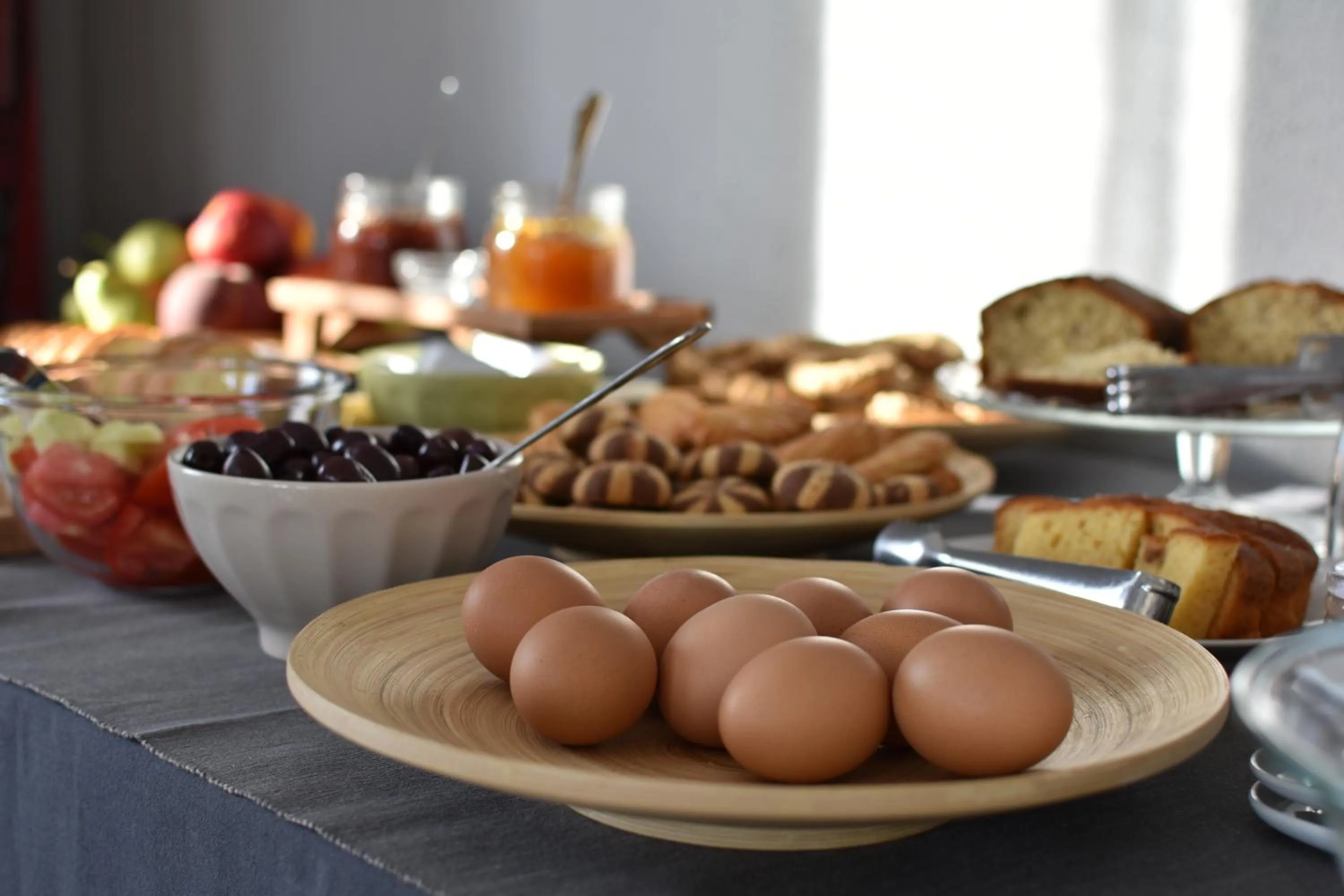 Buffet breakfast in Hotel Aegina