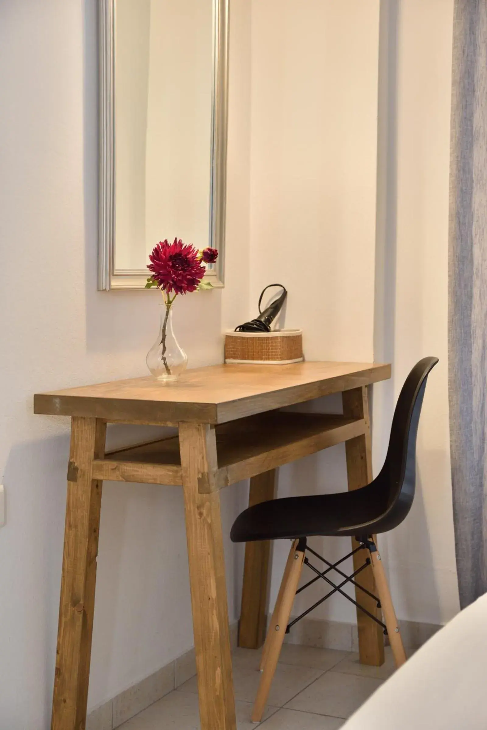 Bed in Hotel Aegina Bed in Hotel Aegina