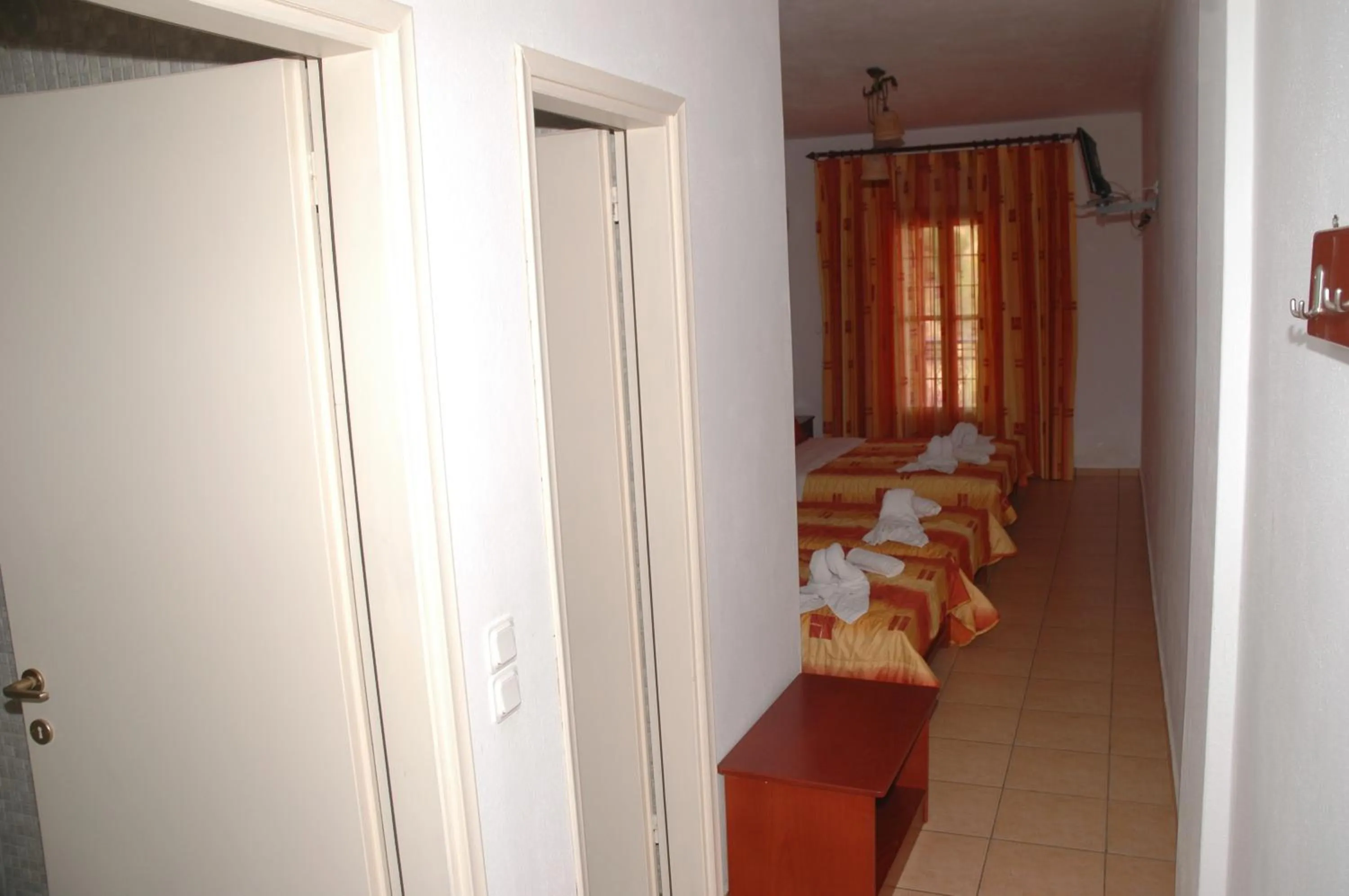 Photo of the whole room, Bed in Agnanti Hotel