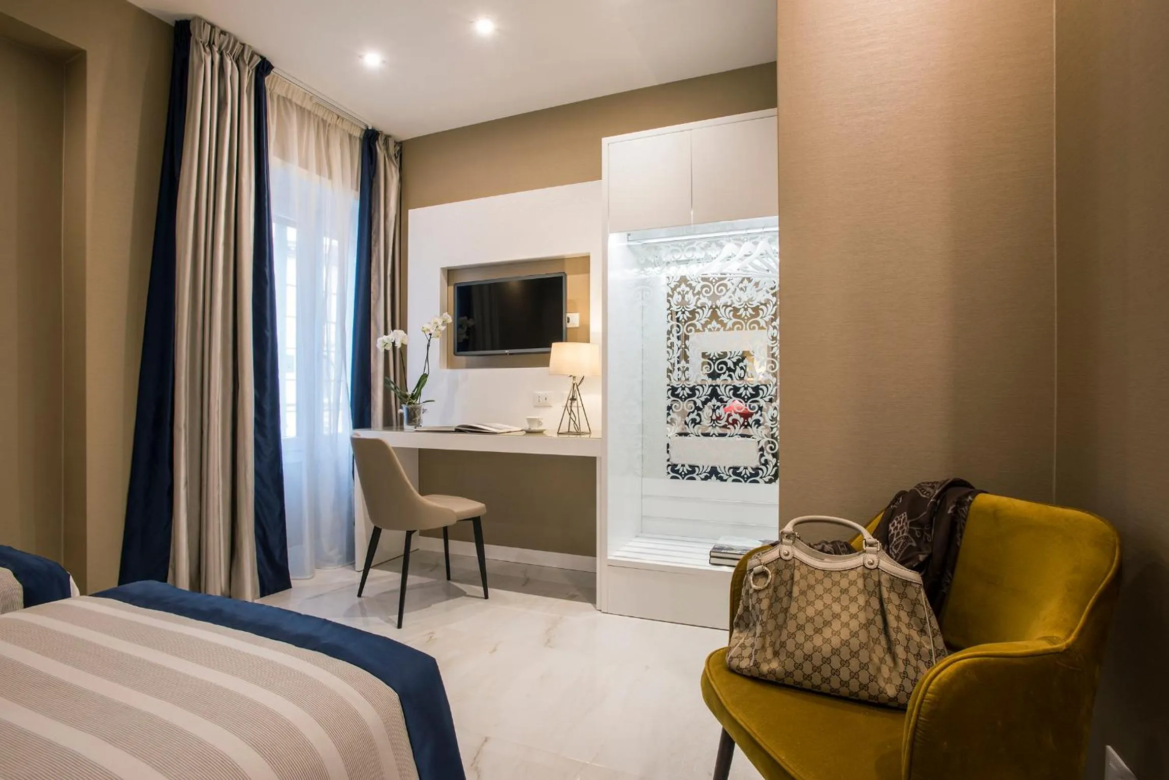 Photo of the whole room, Bed in Residenza Venti Settembre