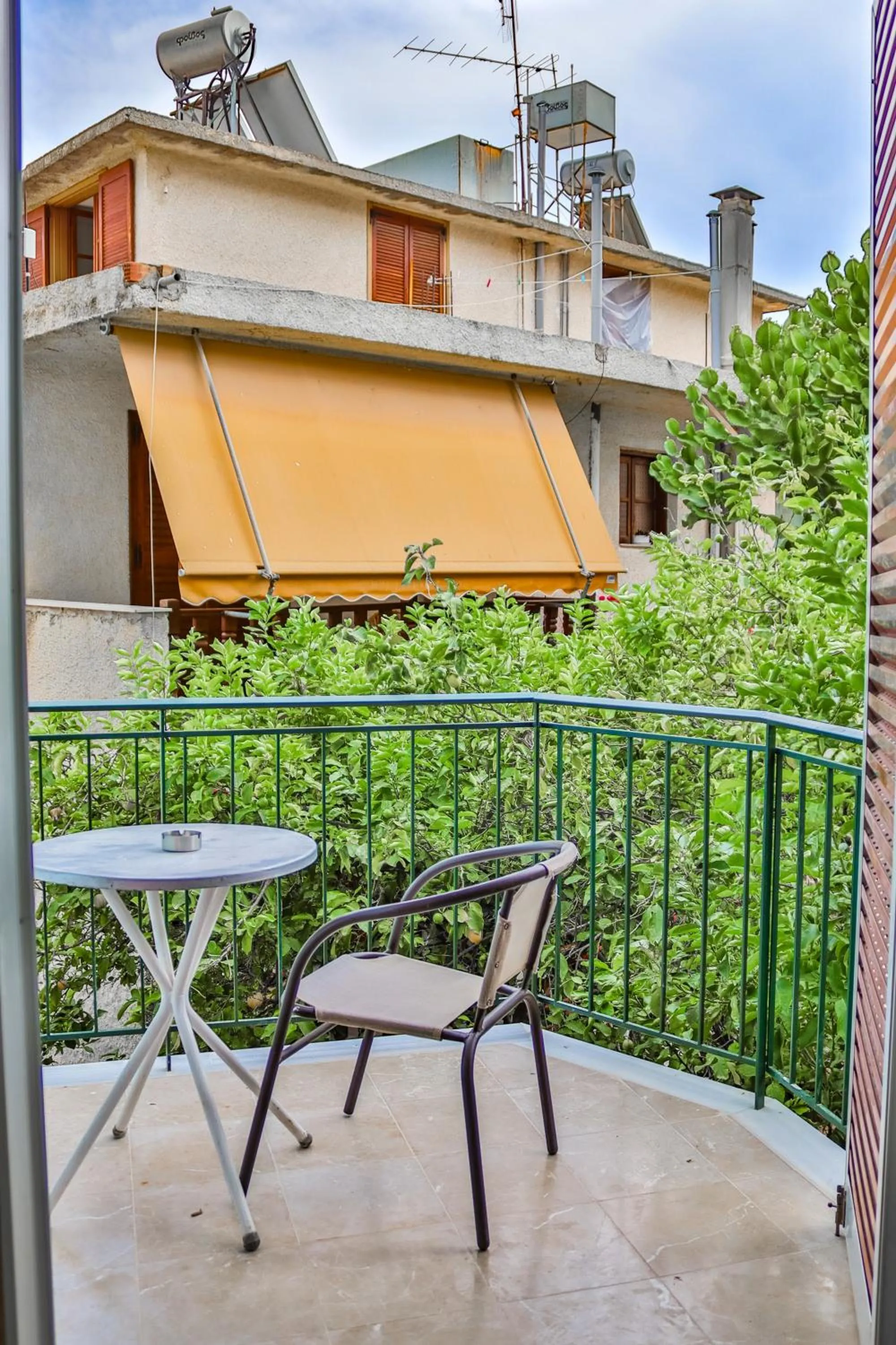 Balcony/Terrace in Bob's Apartments