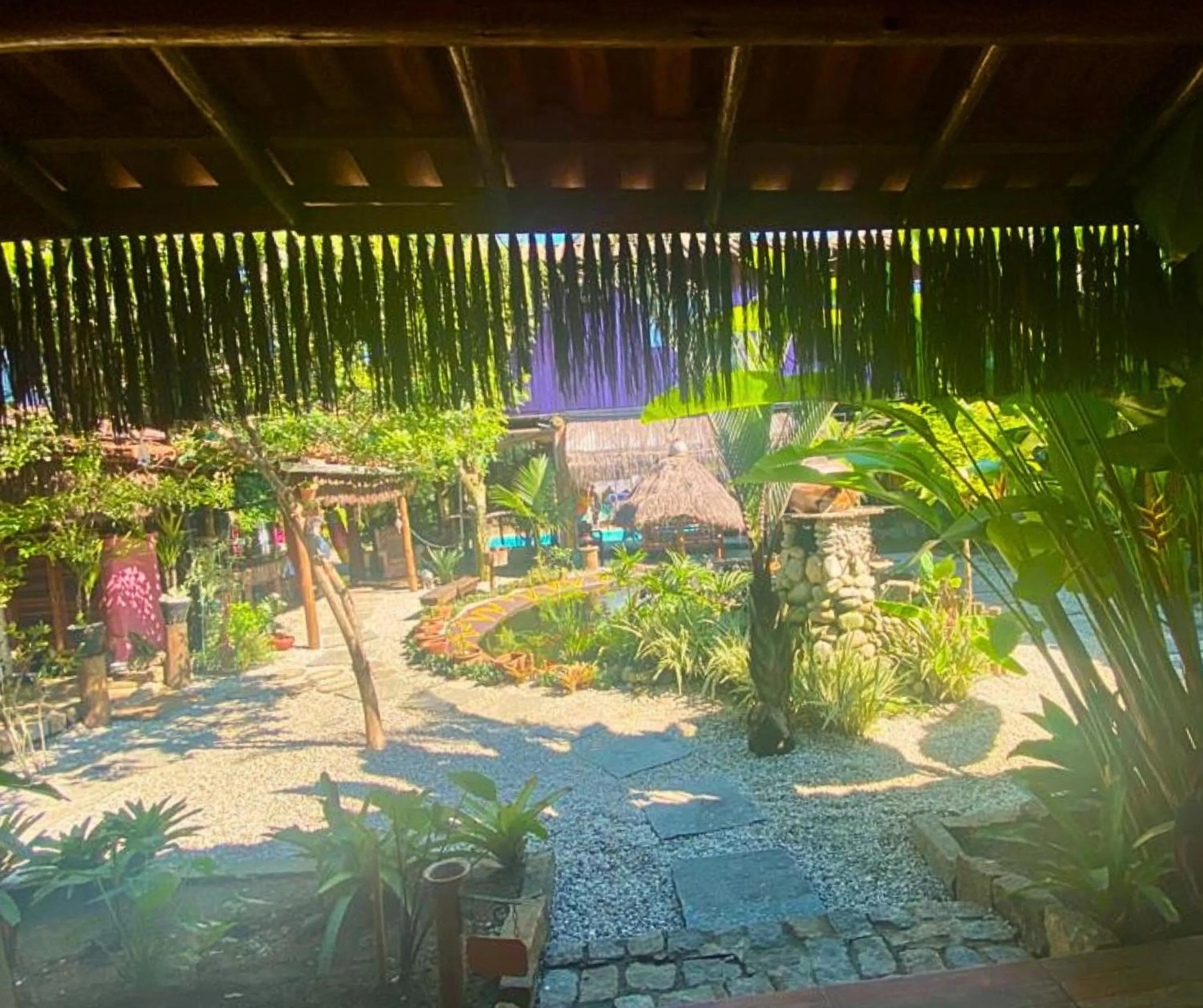 Spring in Pousada Papaya Container