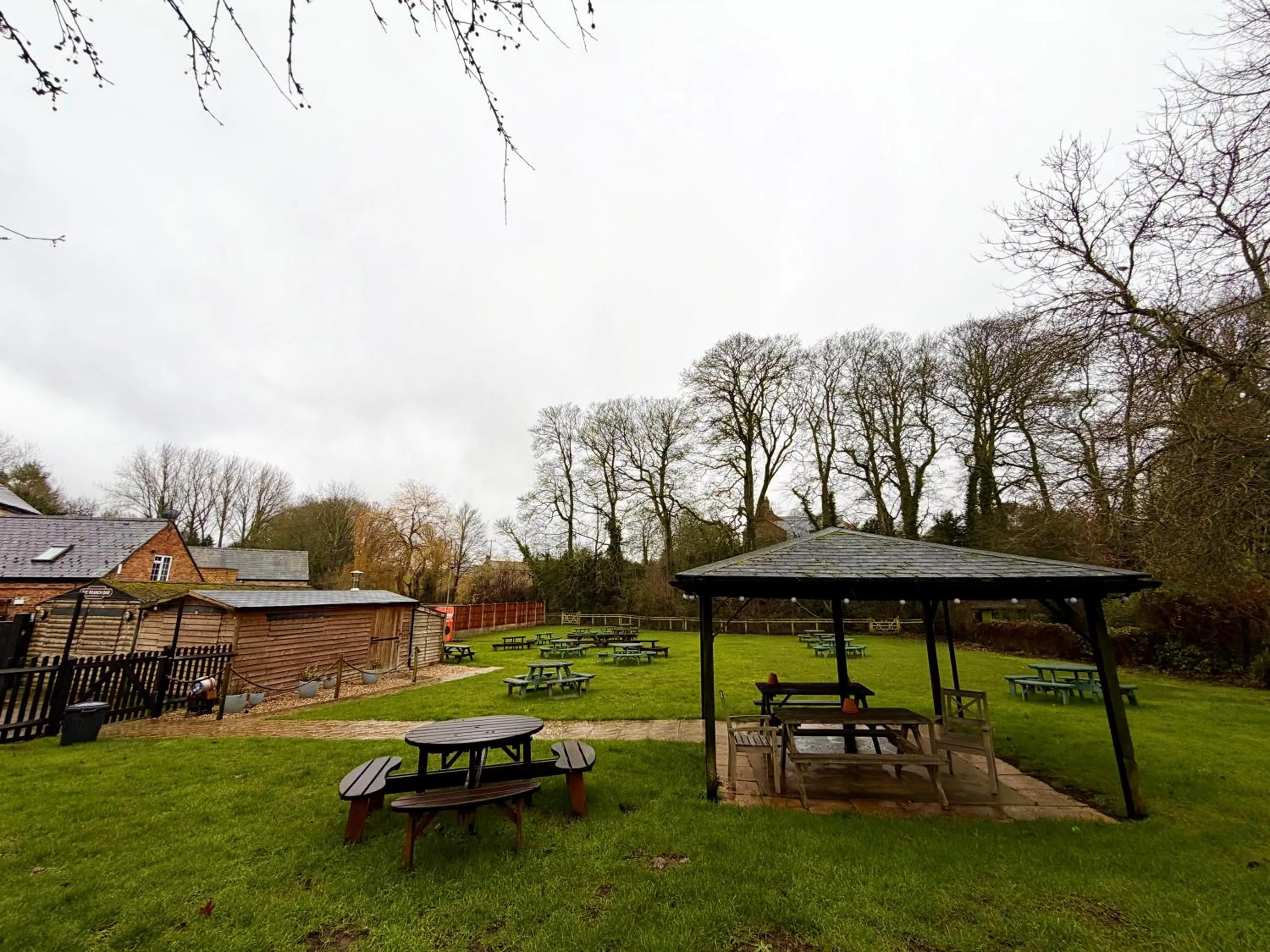 Garden in The Pear Tree
