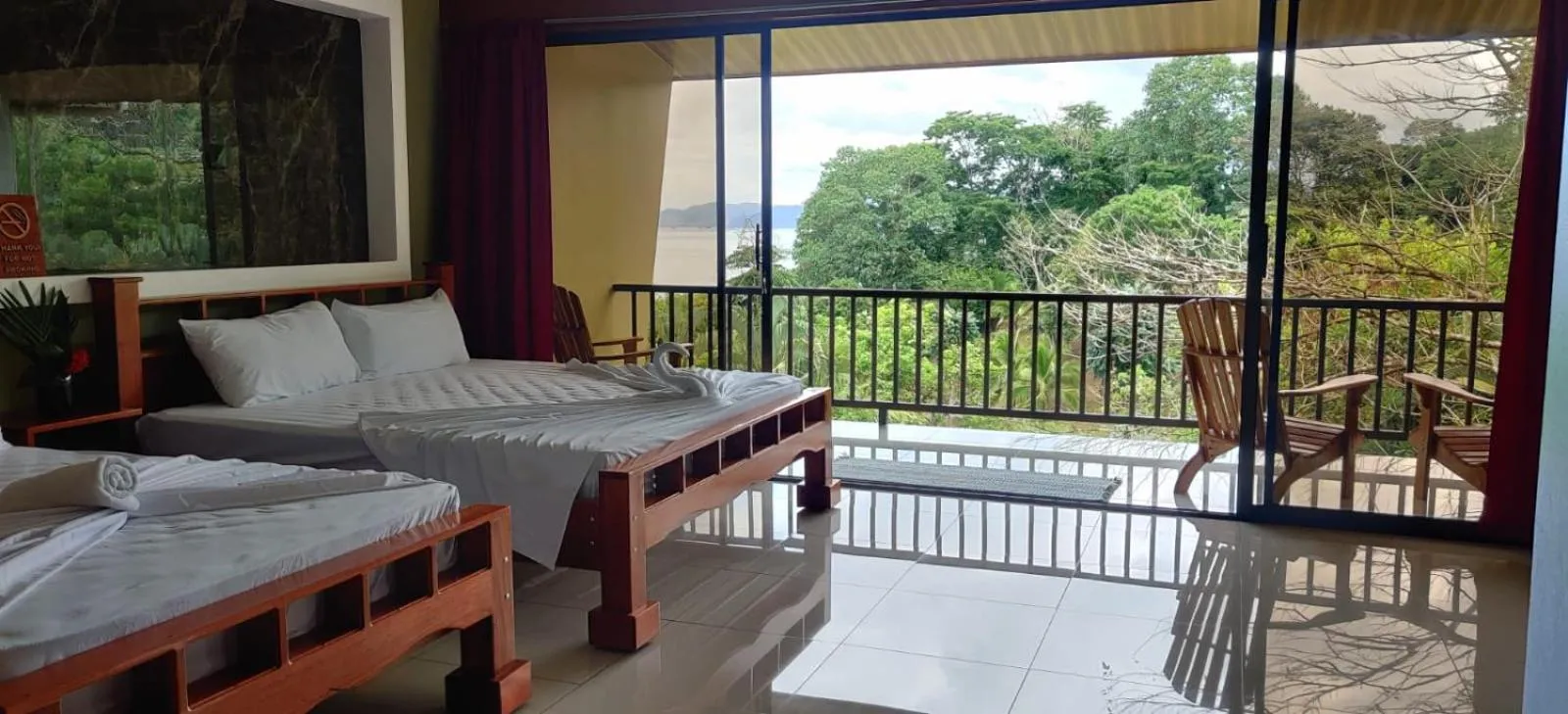 Balcony/Terrace, Bed in Hotel Rancho Corcovado