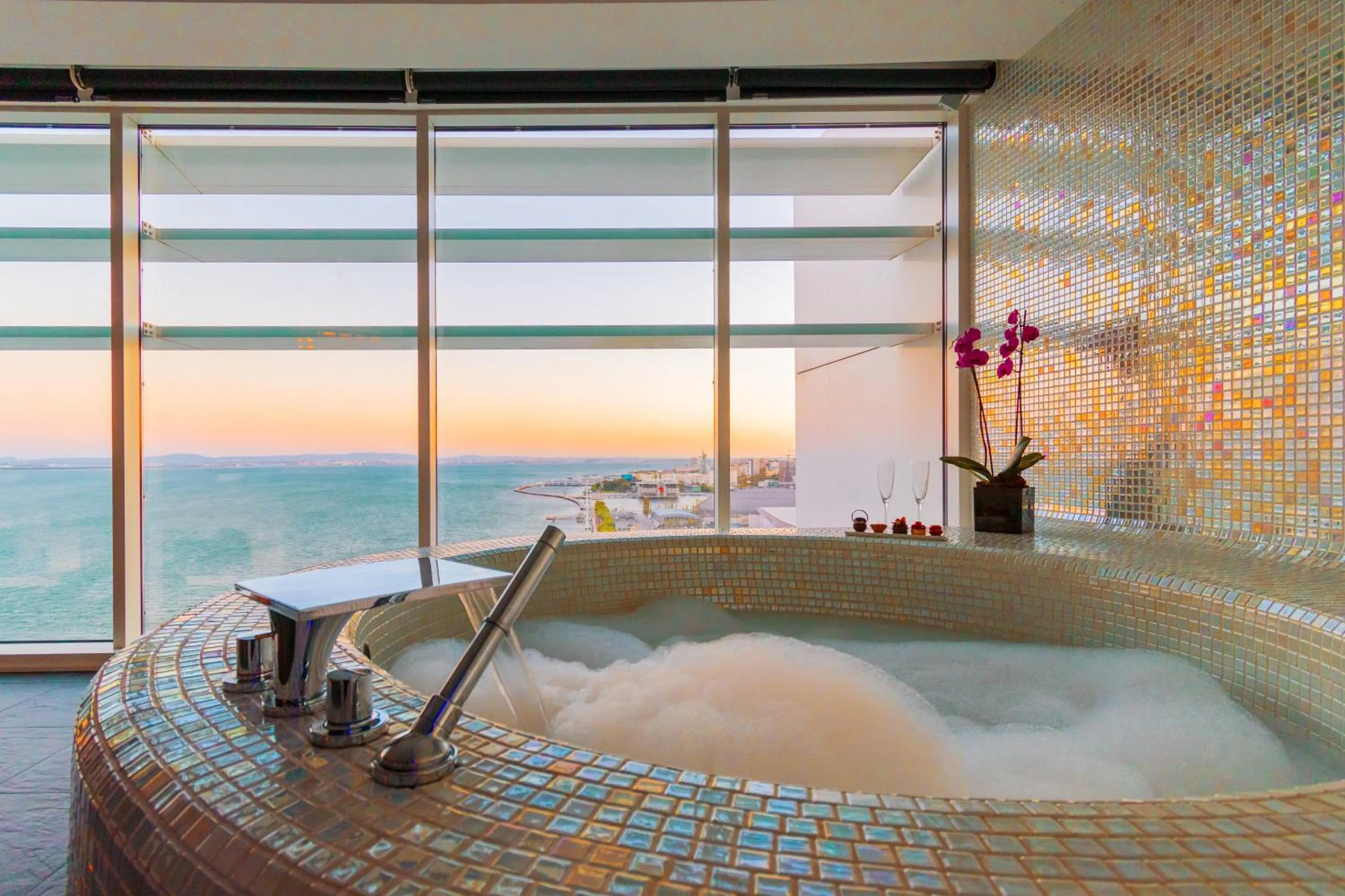 Spa and wellness centre/facilities in MYRIAD by SANA Hotels