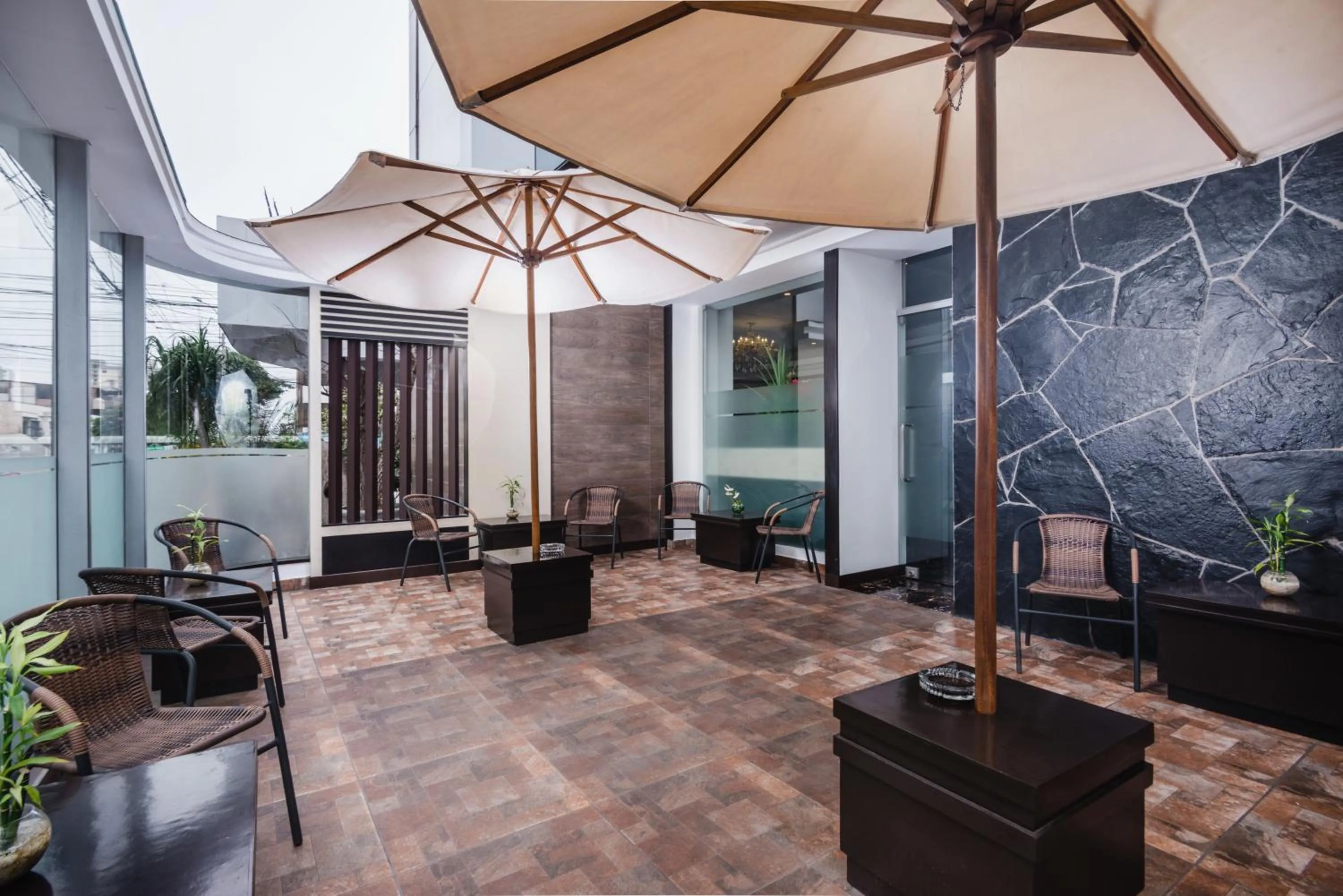 Patio in Nobility Grand Hotel