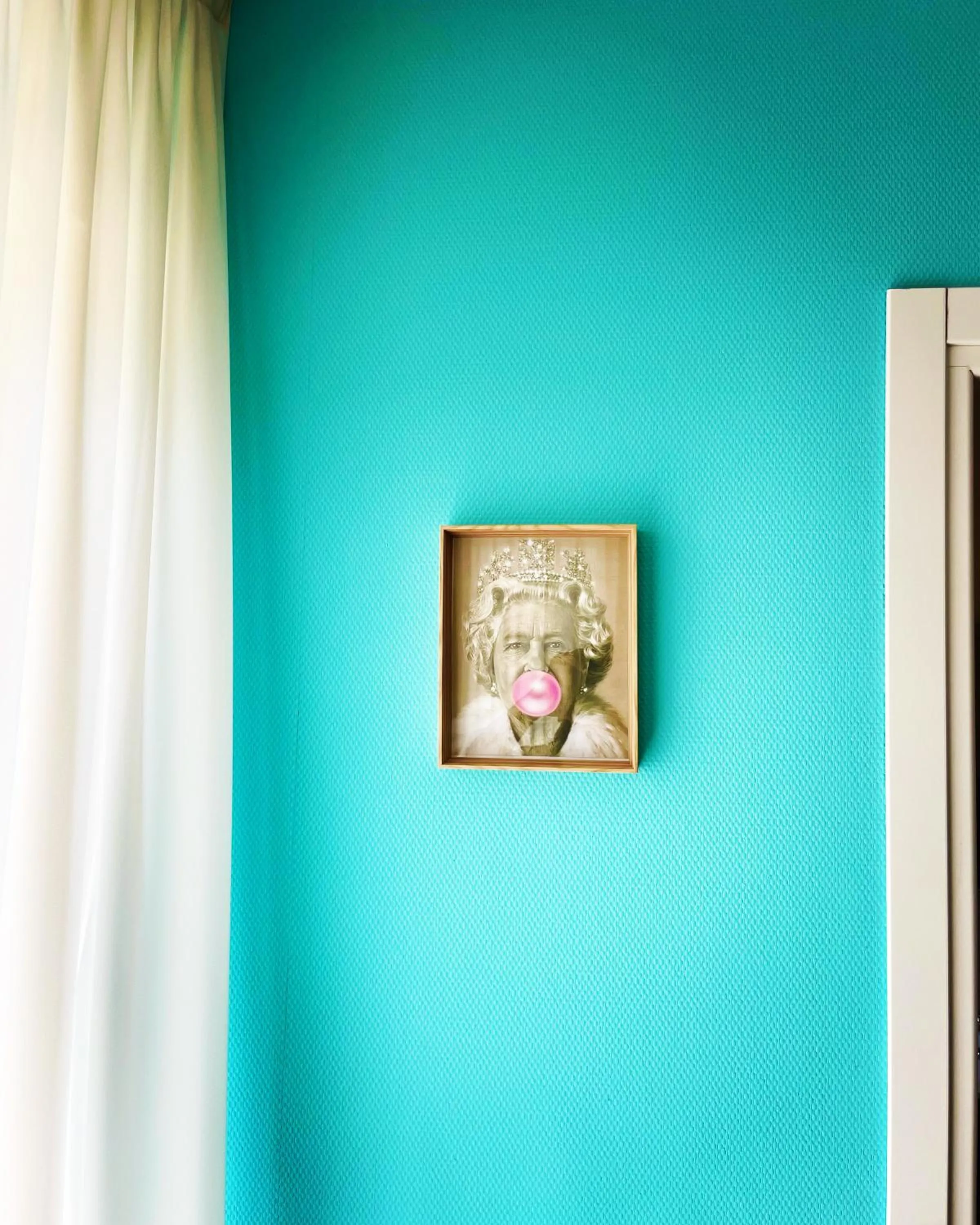 Photo of the whole room in Home 146