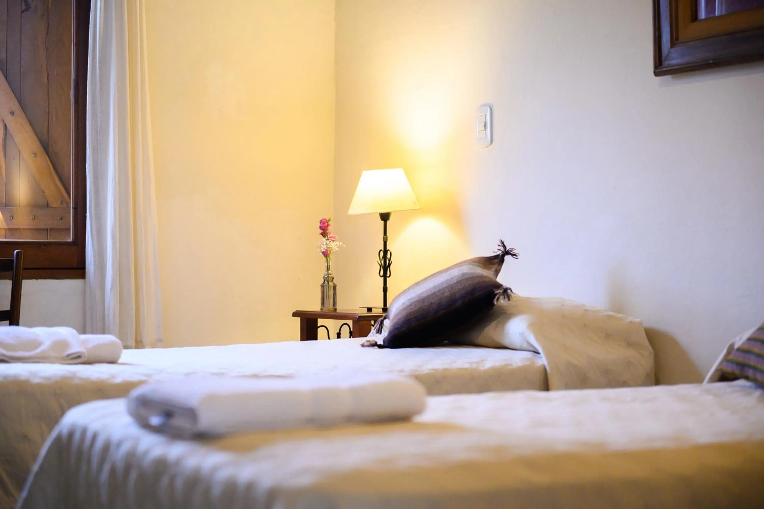 Bed in Hosteria La Caldera