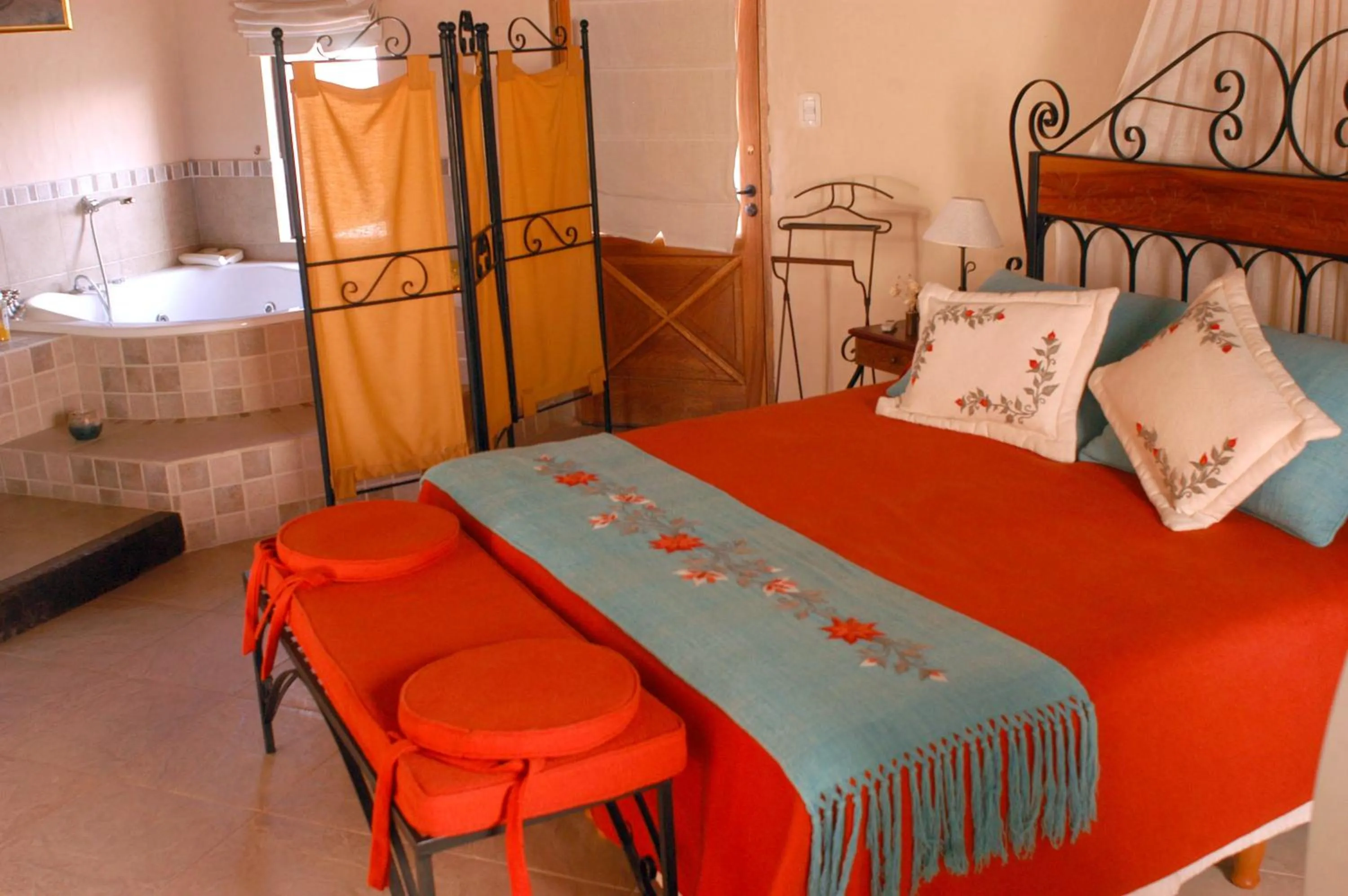 Bed in Hosteria La Caldera