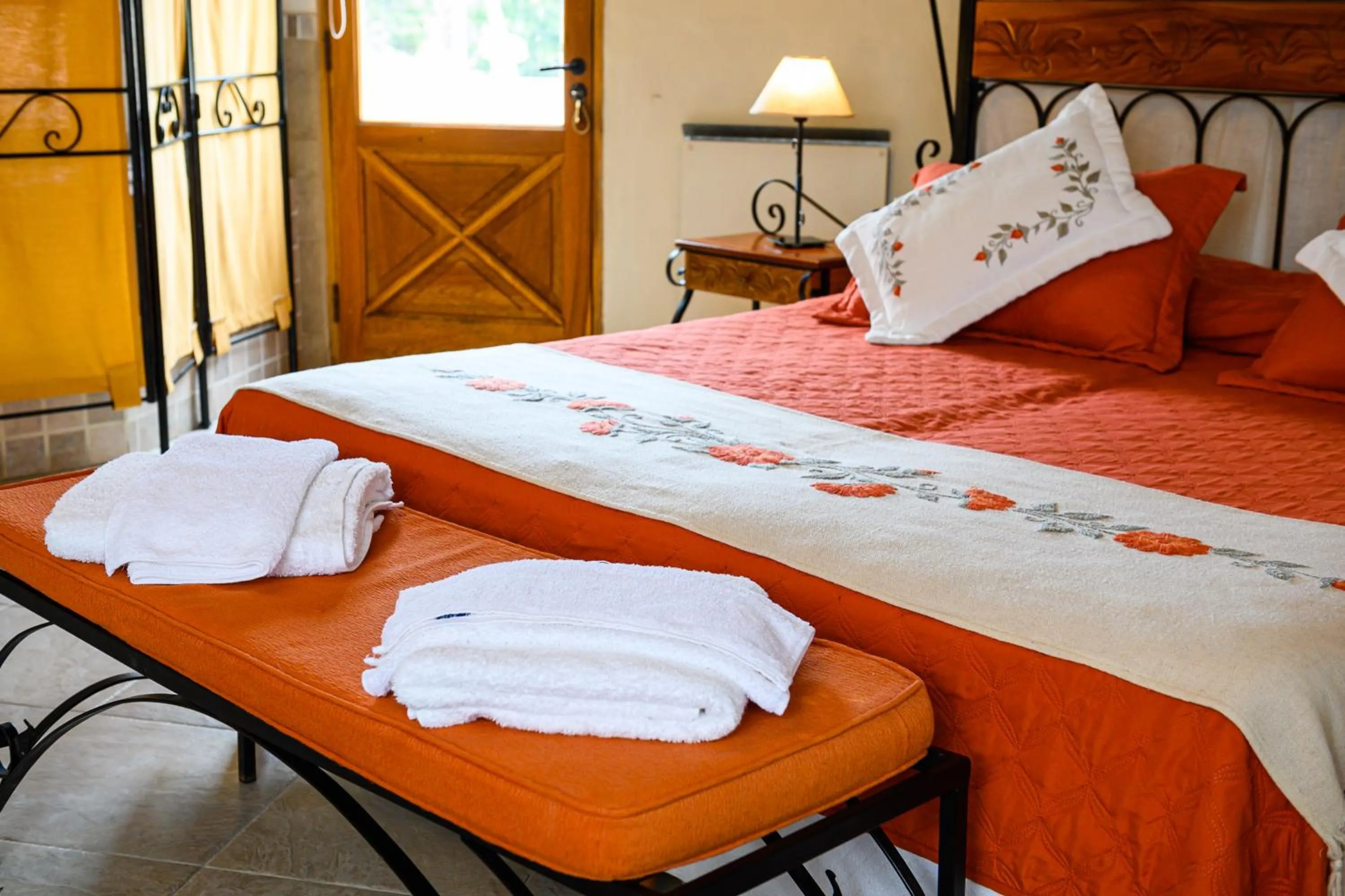 Bed in Hosteria La Caldera