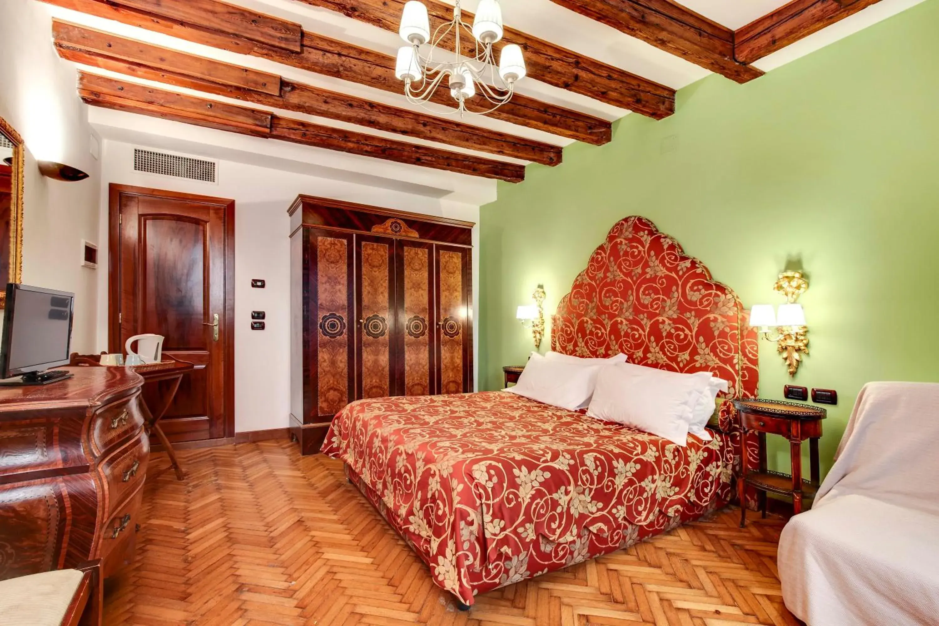 San Marco Superior Apartments by Wonderful Italy San Marco Superior Apartments by Wonderful Italy