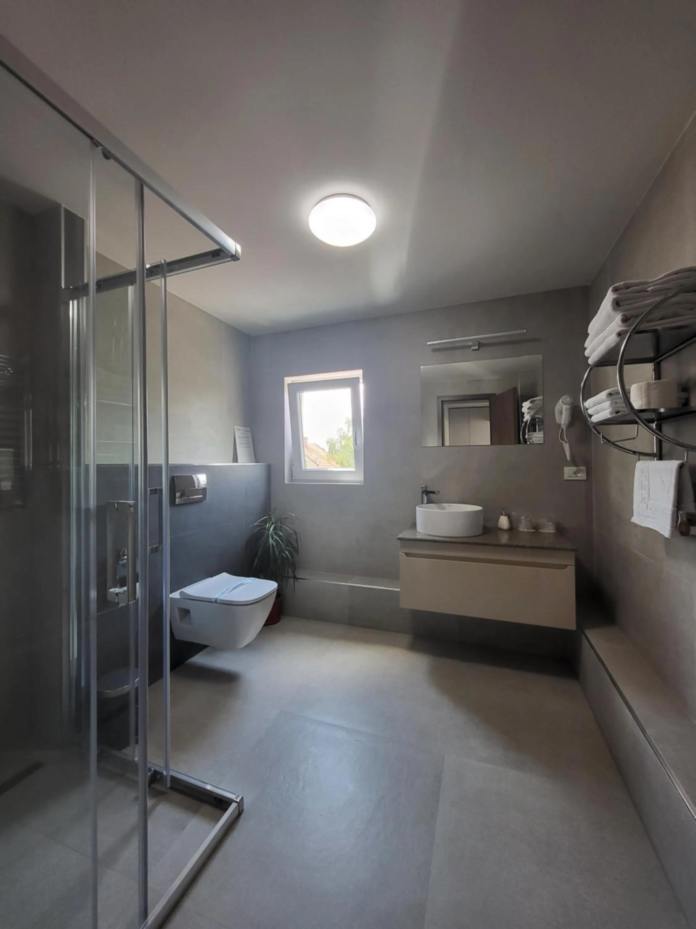 Bathroom, Bed in XO Residence