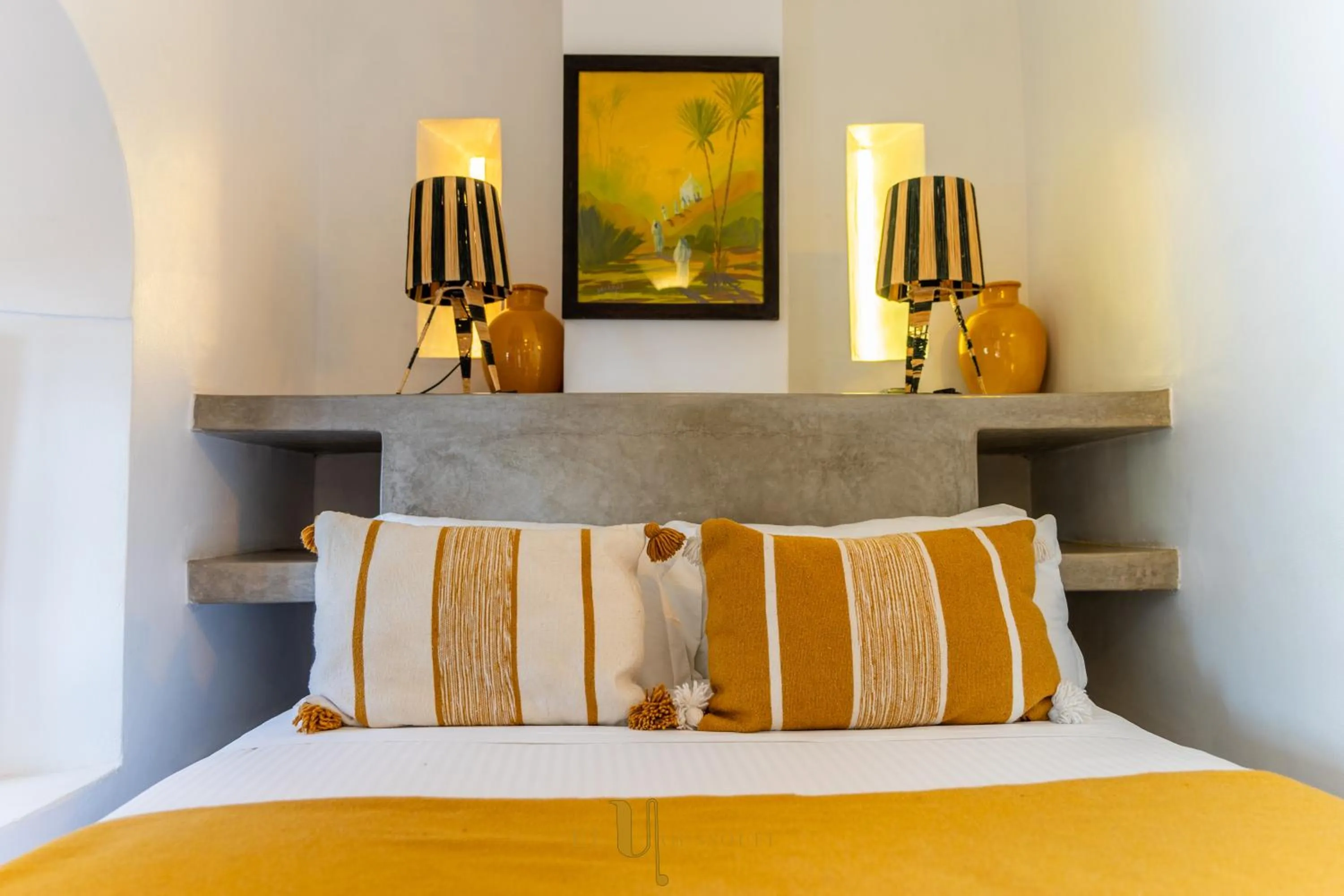 Bed in Riad El Youssoufi