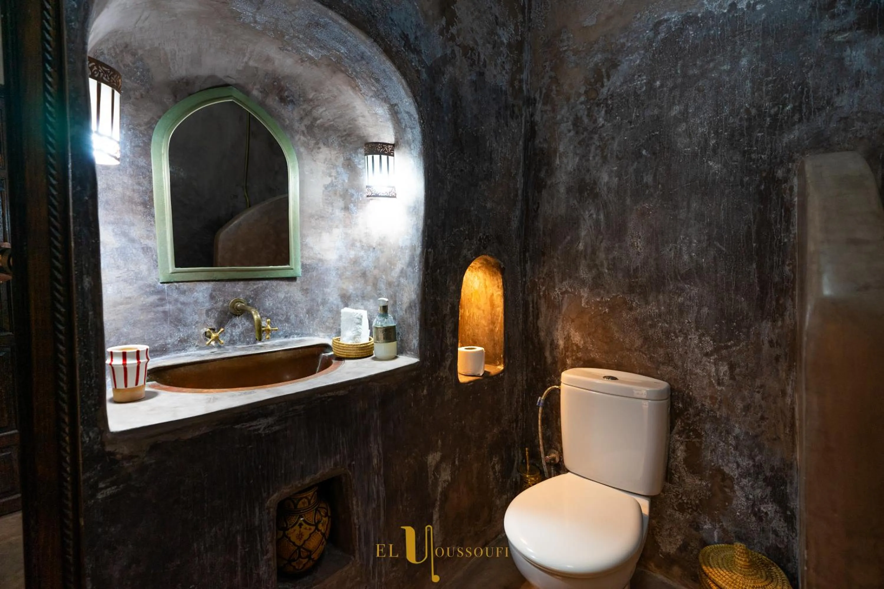 Bathroom in Riad El Youssoufi