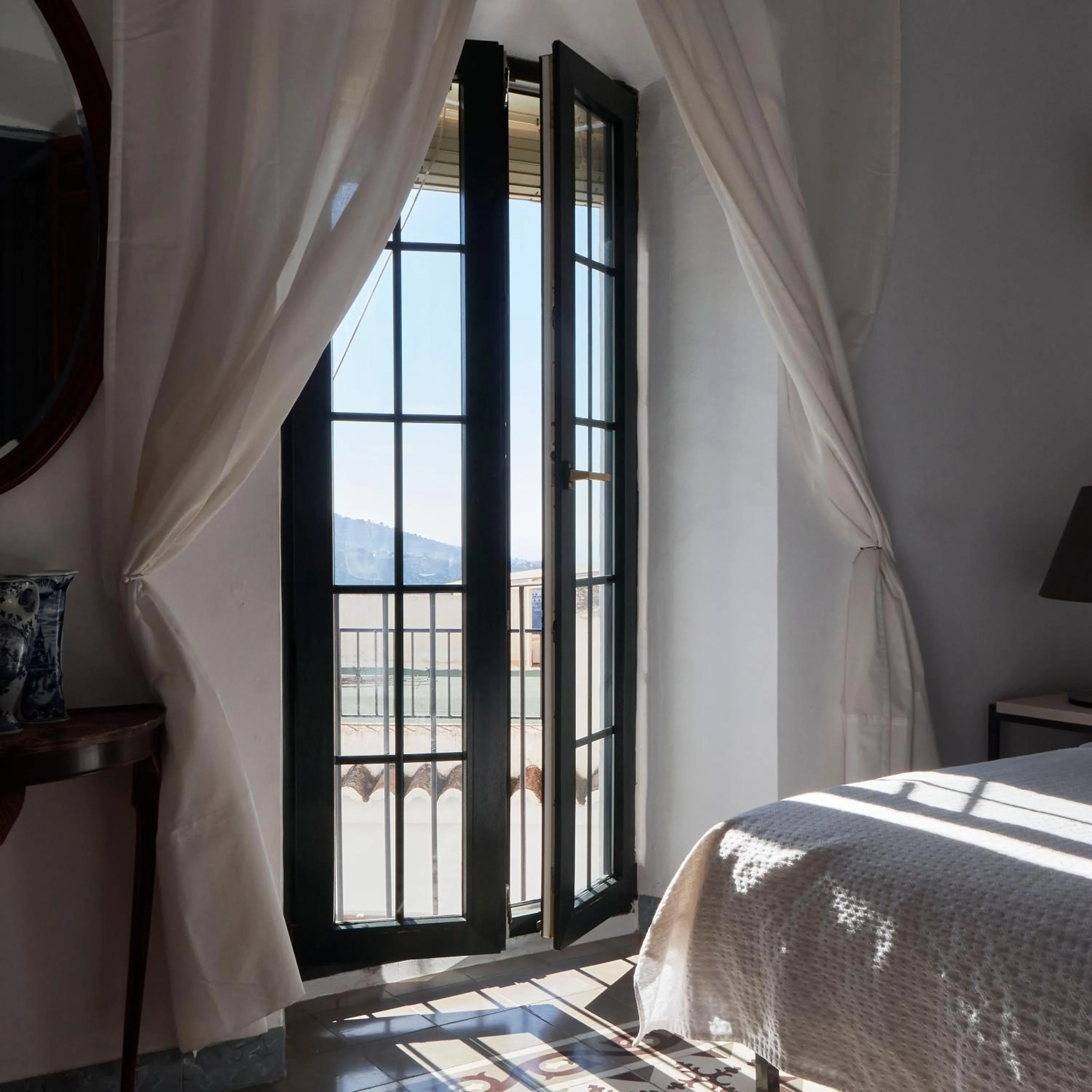 Decorative detail in Mesón La Hospedería