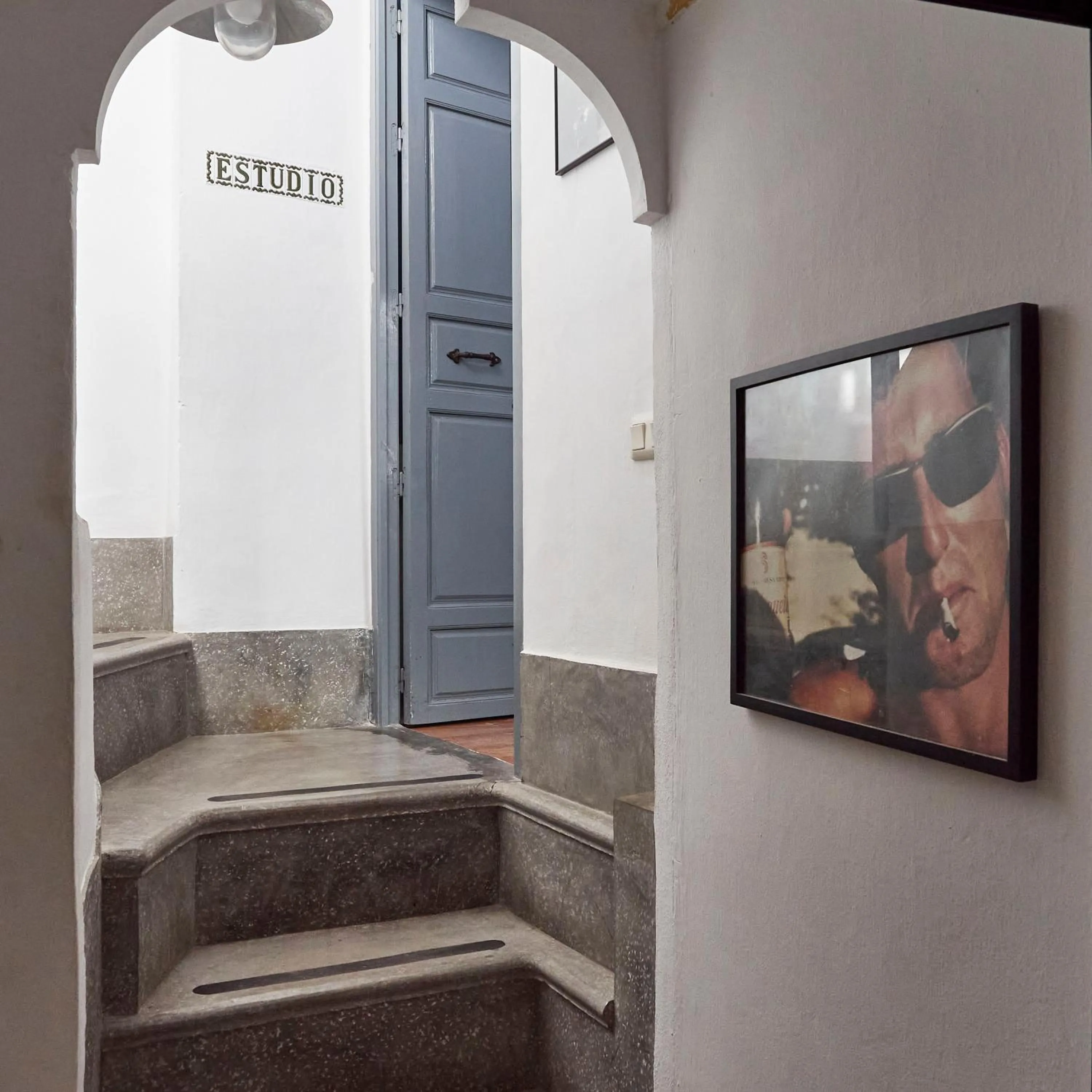 Decorative detail in Mesón La Hospedería