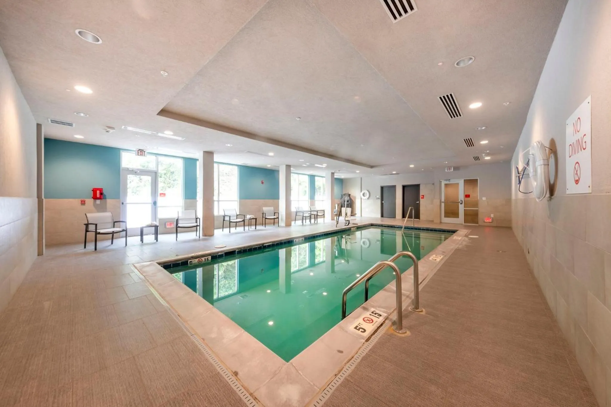Swimming pool in avid hotel - Staunton by IHG