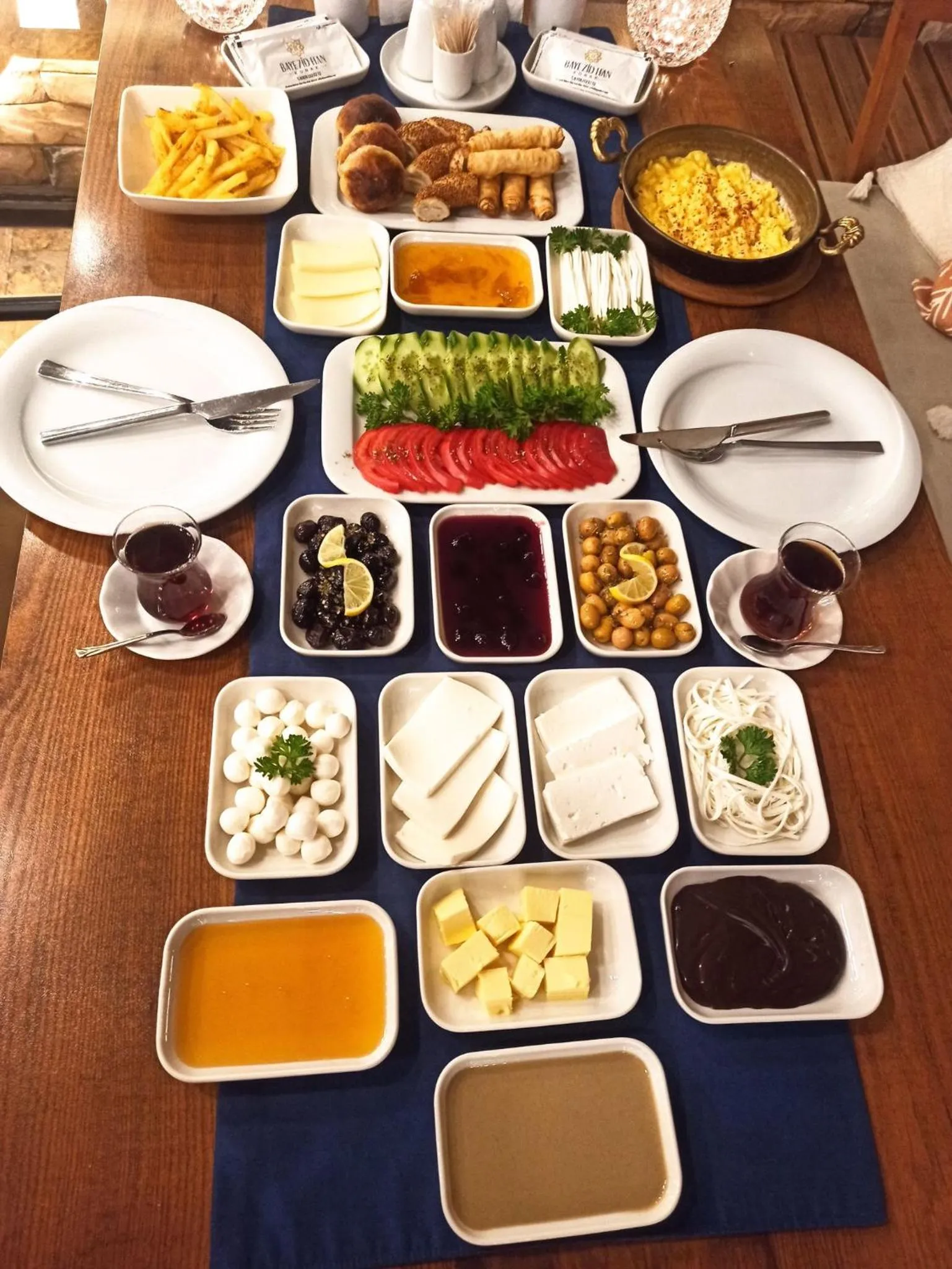 Breakfast in BAYEZİD HAN KONAK