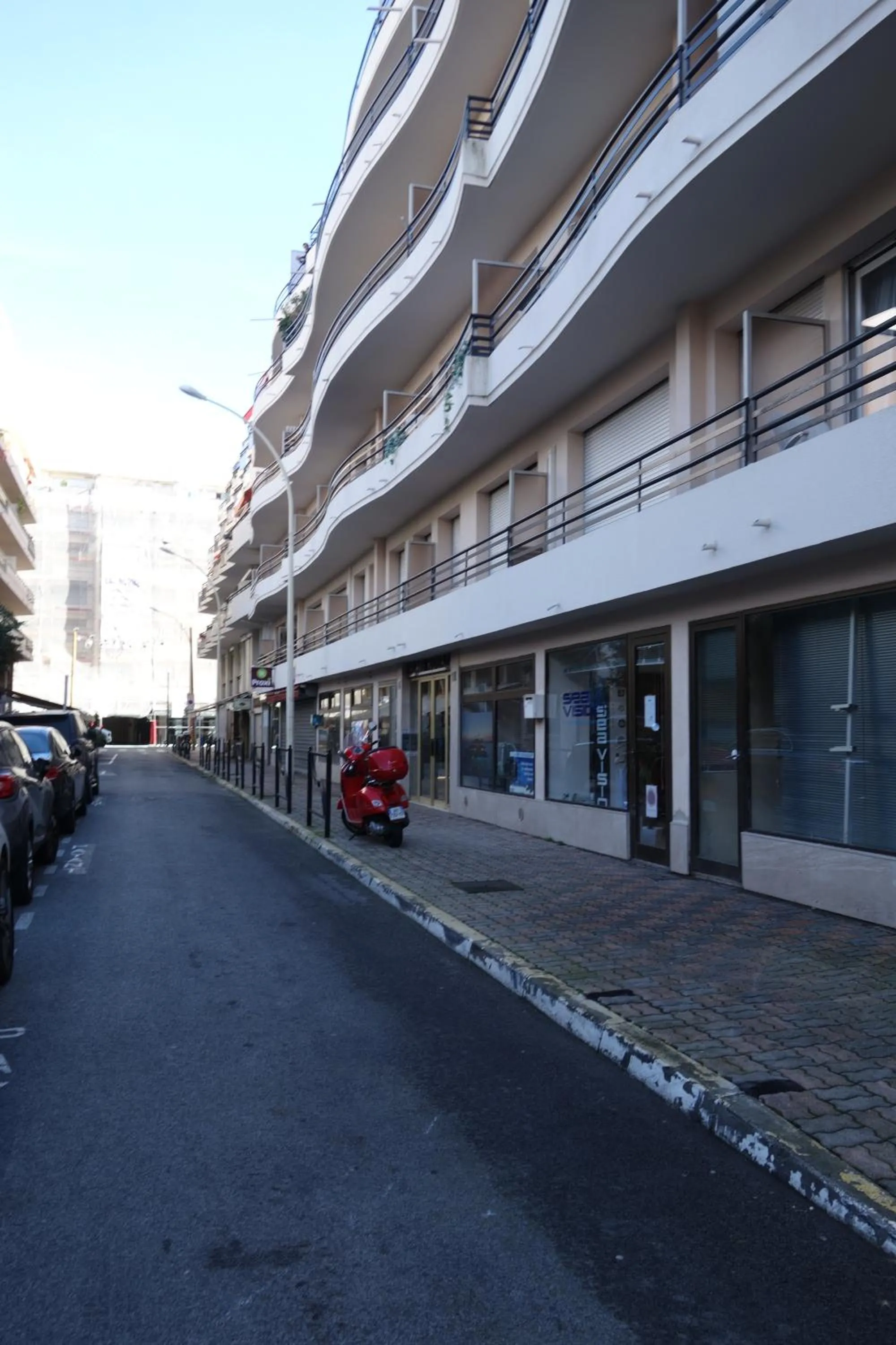 Neighbourhood in Rouaze by Welcome to Cannes