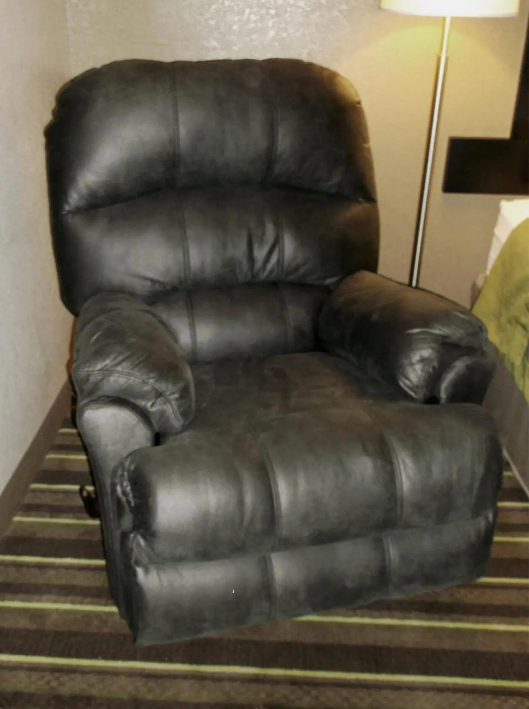 Studio Suite with Two Queen Beds - Non-Smoking in Super 8 by Wyndham Brookings Studio Suite with Two Queen Beds - Non-Smoking in Super 8 by Wyndham Brookings