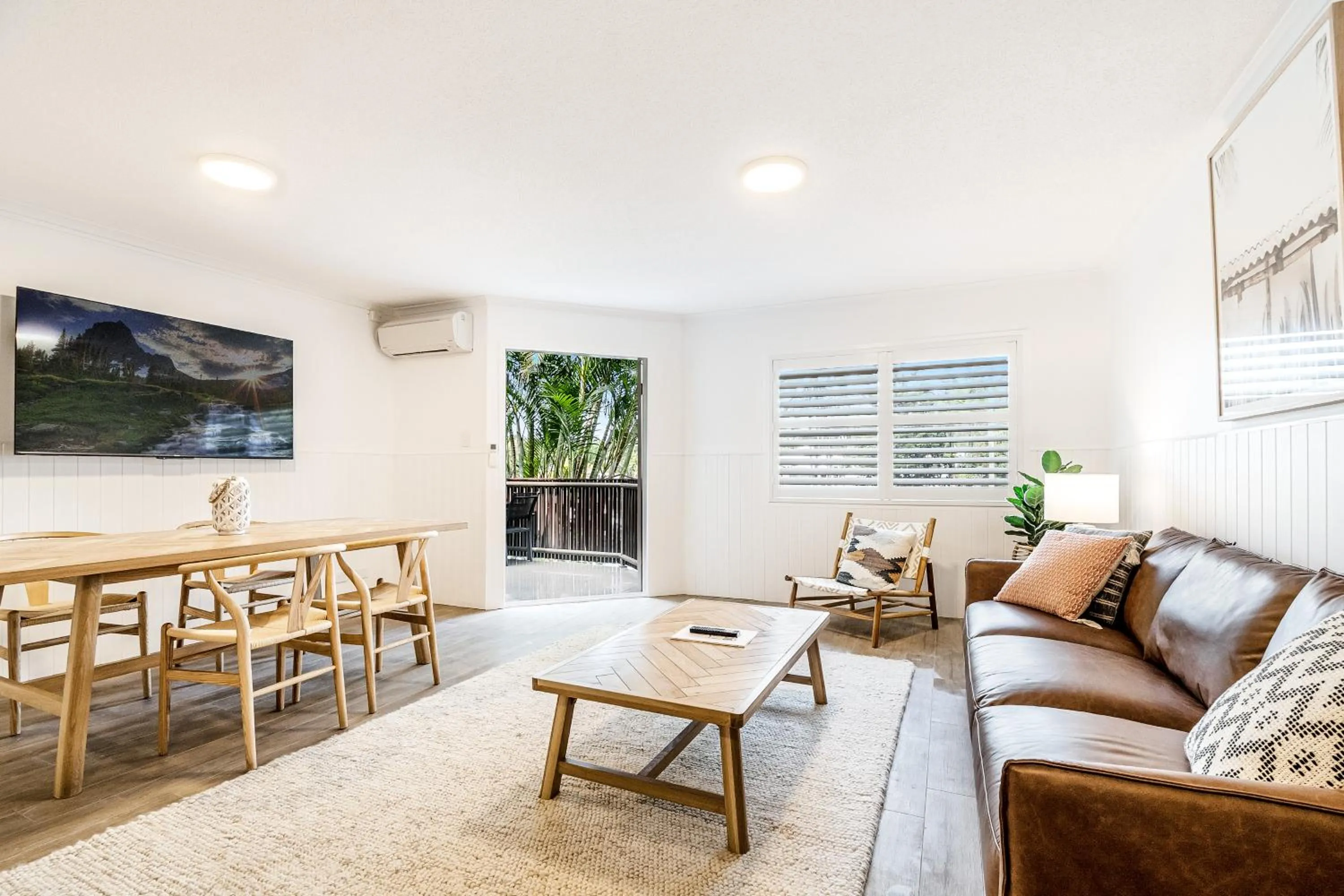 TV and multimedia in Beaches Apartments Byron Bay