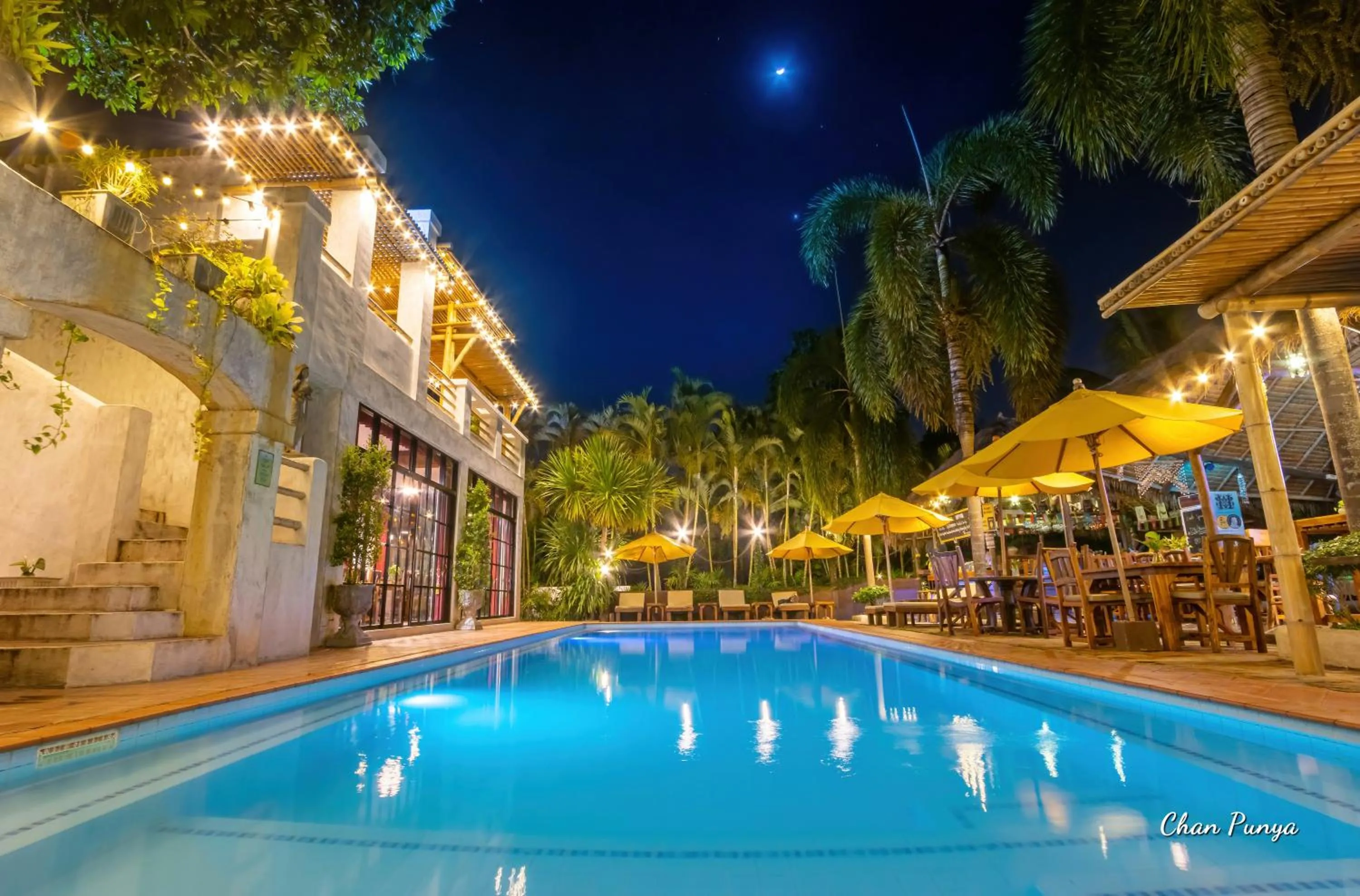 Garden view in Baanpong Lodge