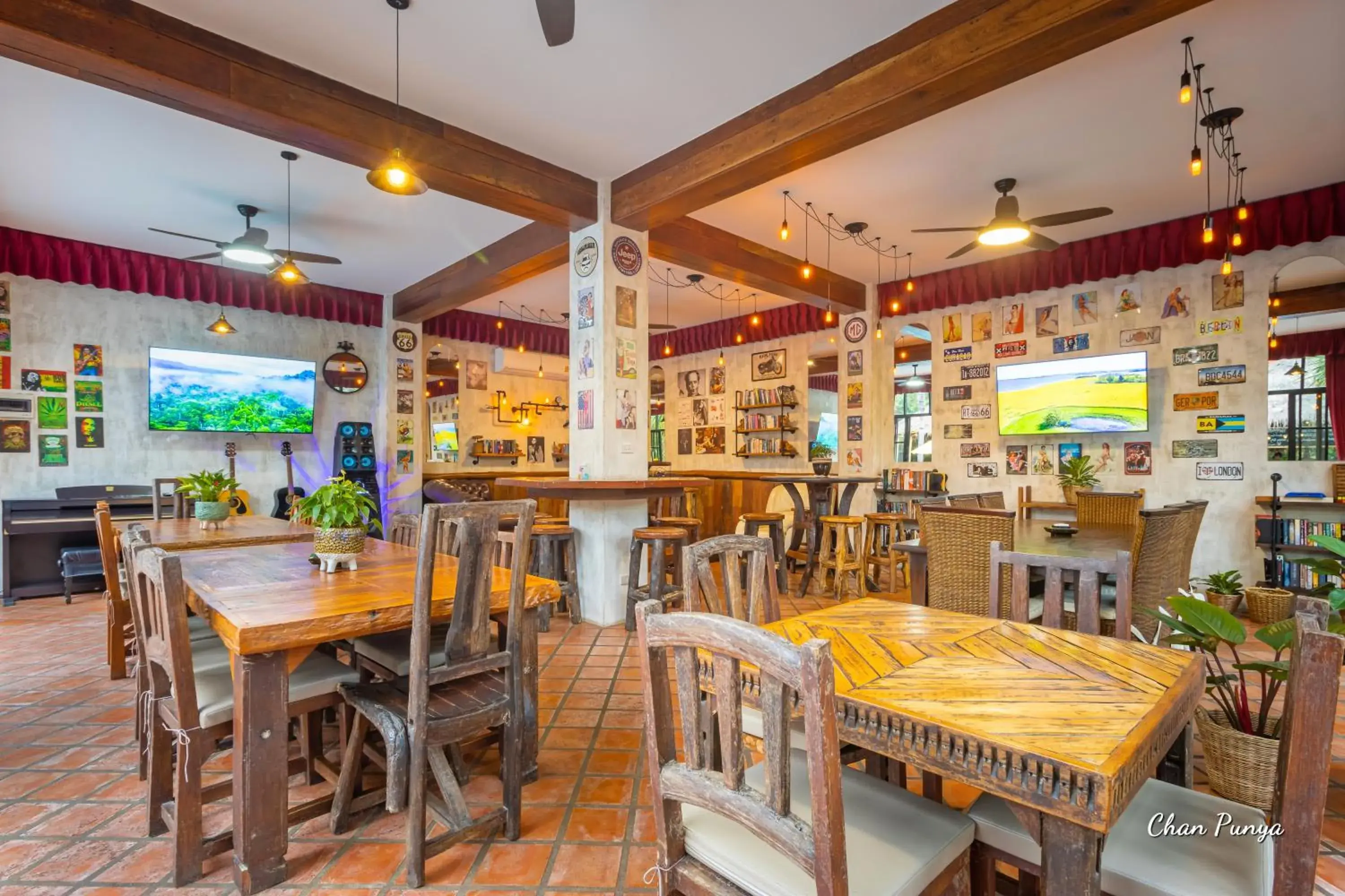 Restaurant/places to eat in Baanpong Lodge Restaurant/places to eat in Baanpong Lodge